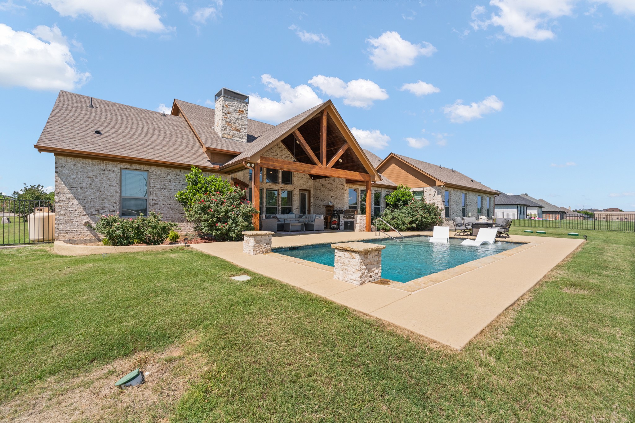 9833 Wildcat Ridge Godley TX 76044