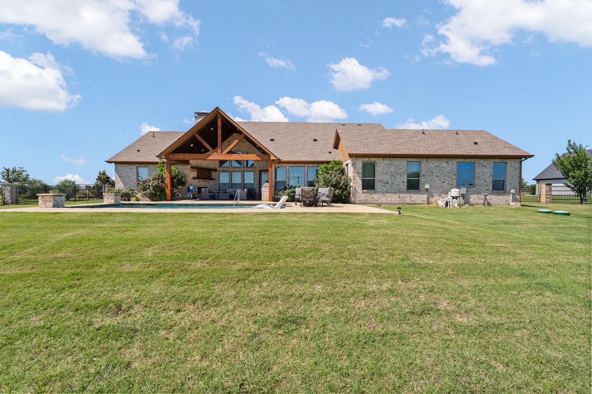 9833 Wildcat Ridge Godley TX 76044
