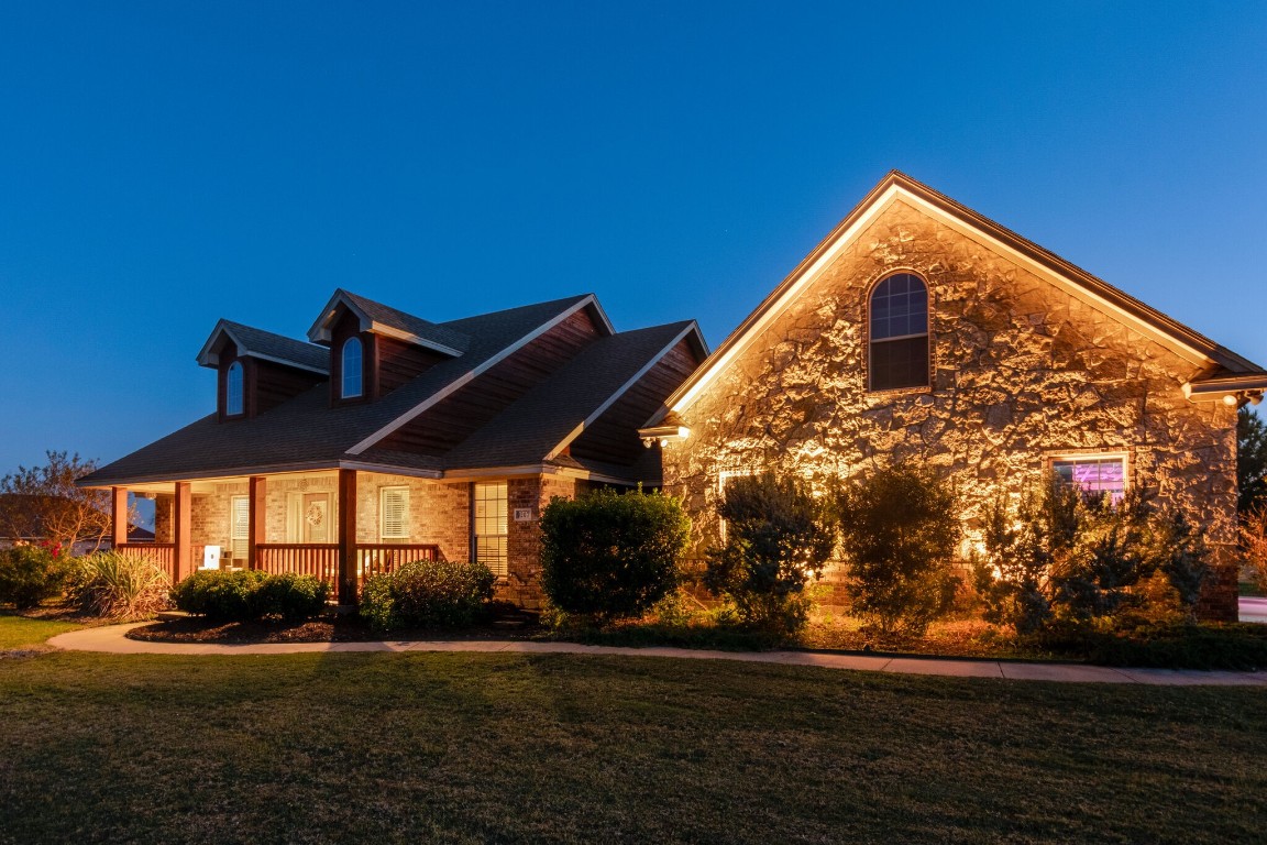 9207 Chisum Road Justin TX 76247