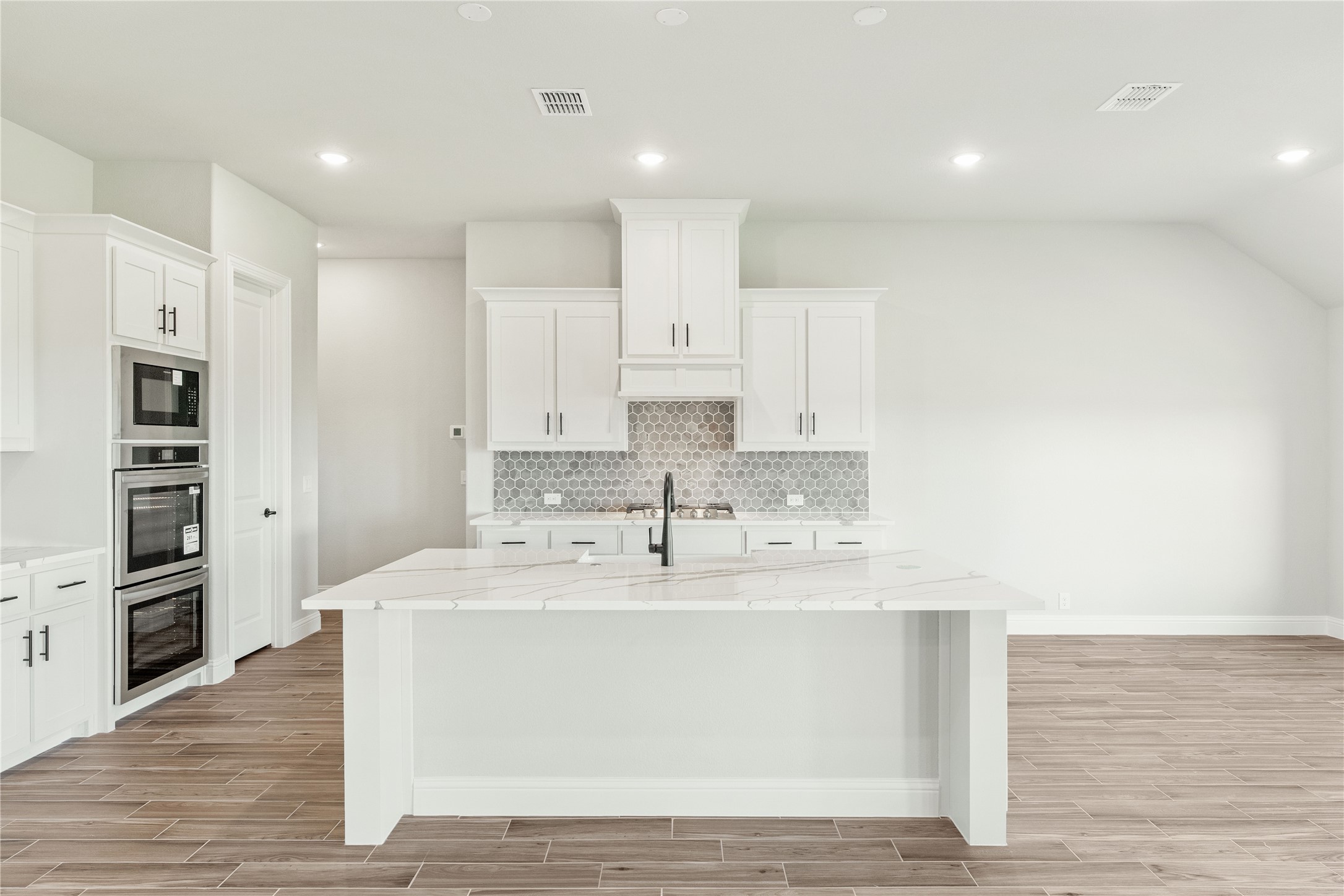 307 Spring Circle Red Oak TX 75154