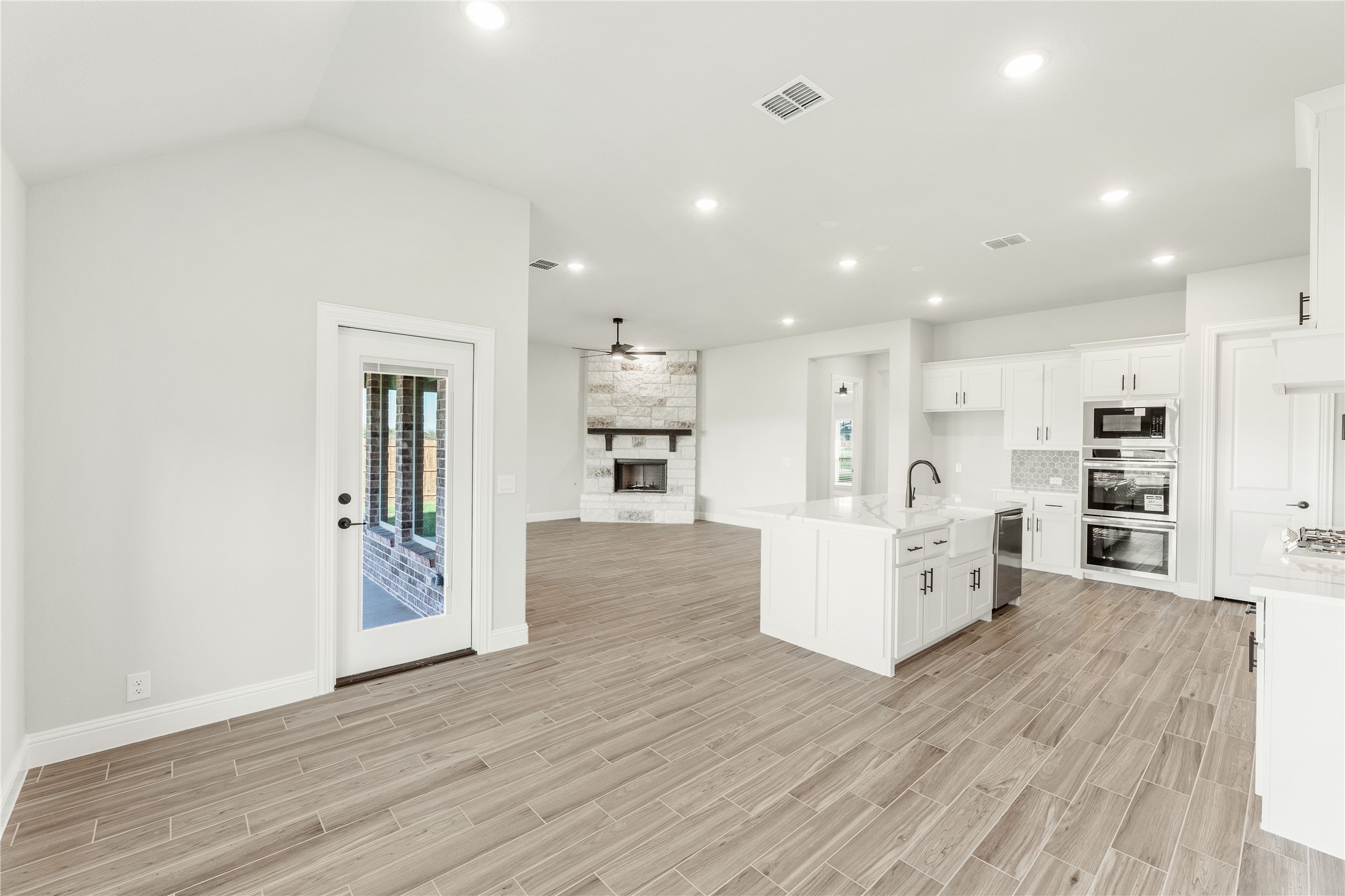 307 Spring Circle Red Oak TX 75154