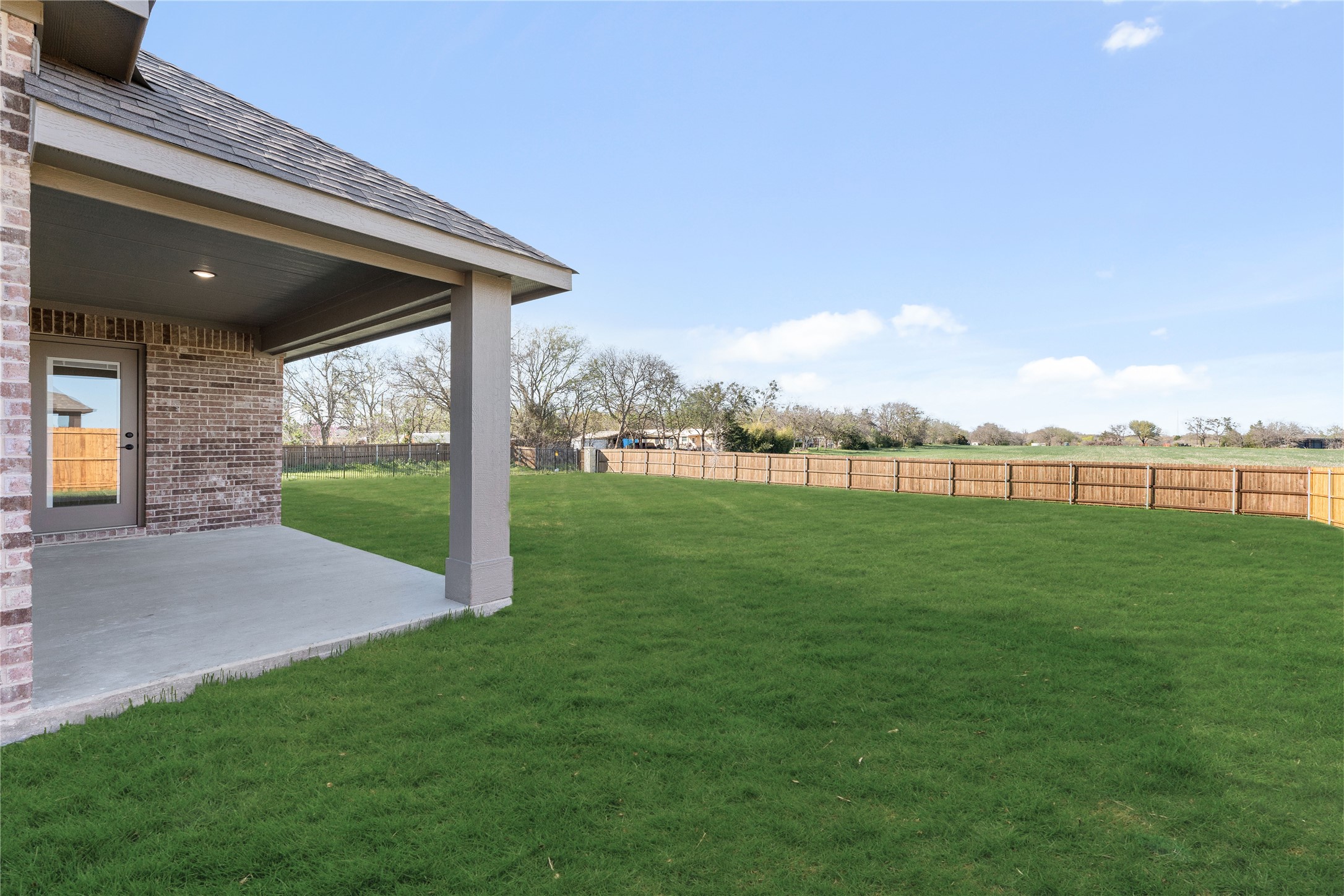 307 Spring Circle Red Oak TX 75154