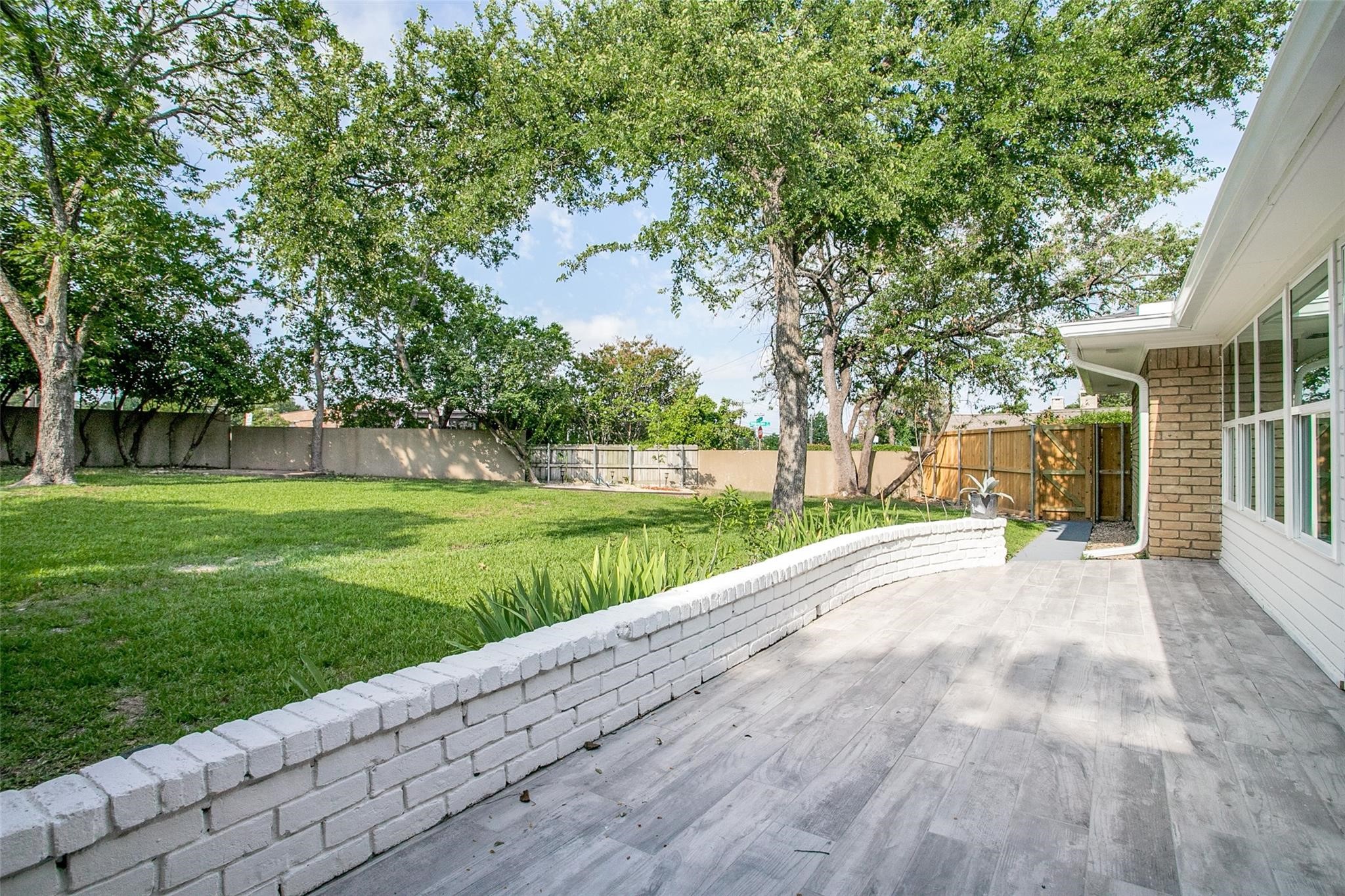 7208 Fernmeadow Drive Dallas TX 75248