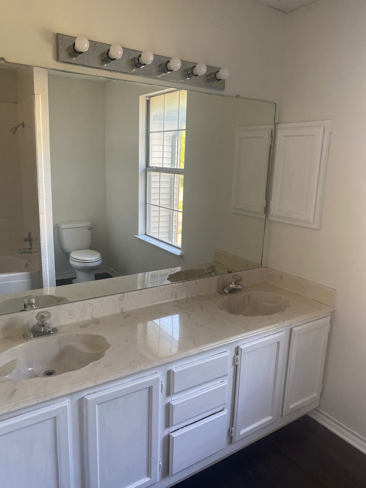 8335 High Brush Drive Dallas TX 75249