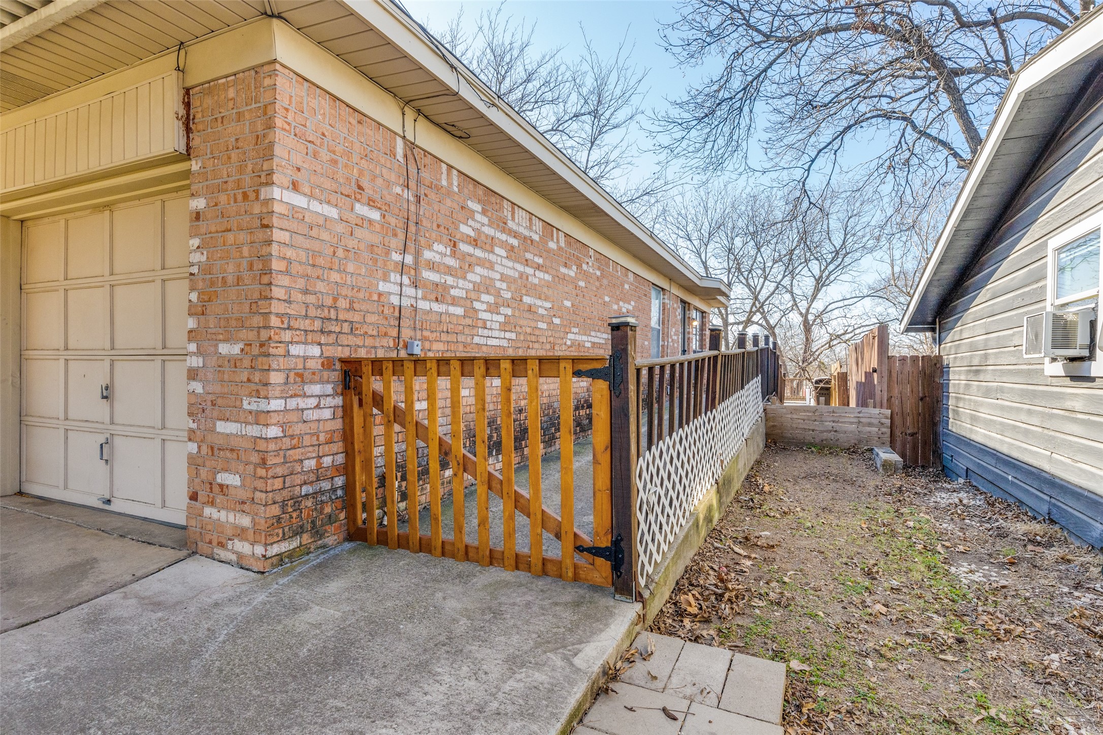1304 S Hatcher Street Decatur TX 76234