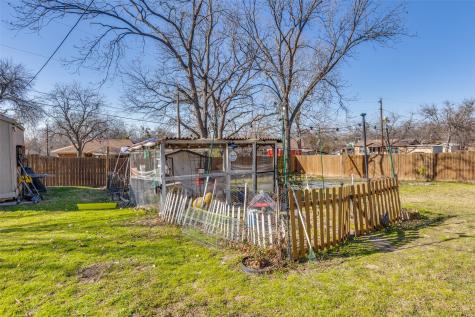 1304 S Hatcher Street Decatur TX 76234