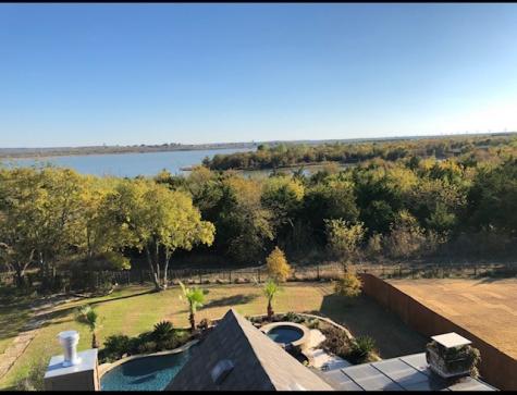 2731 Neblina Court Grand Prairie TX 75054