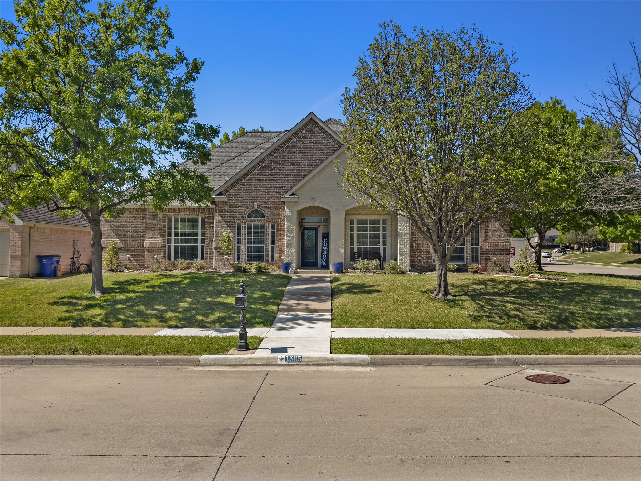 1305 Mallard Circle Mansfield TX 76063