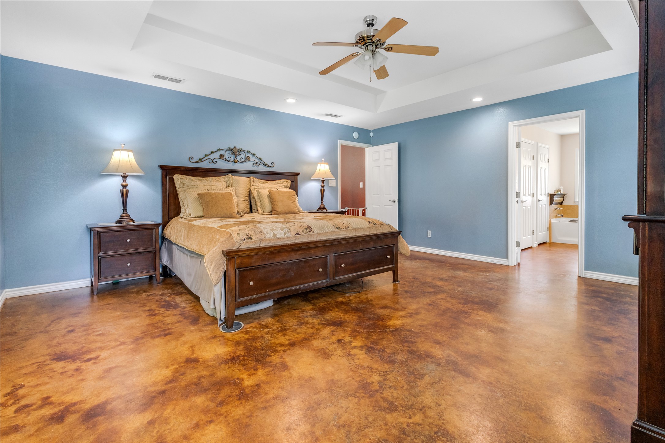 2657 Cr 2724 Mineola TX 75773