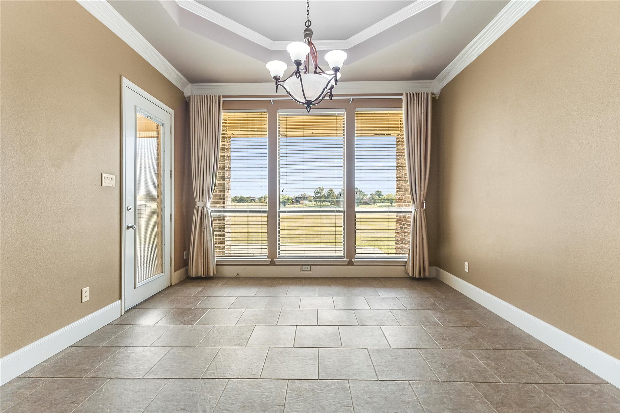 10270 County Road 213 Talty TX 75126