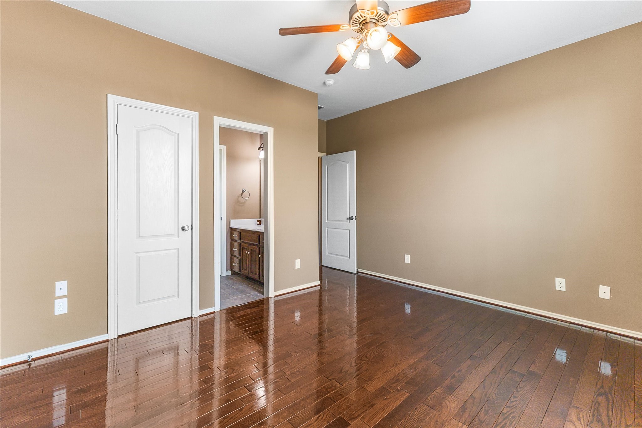 10270 County Road 213 Talty TX 75126