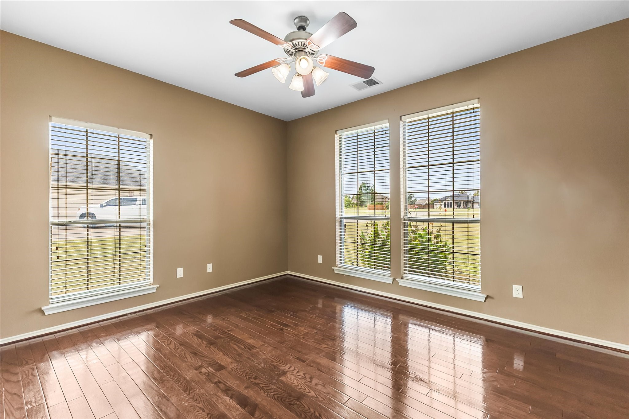 10270 County Road 213 Talty TX 75126