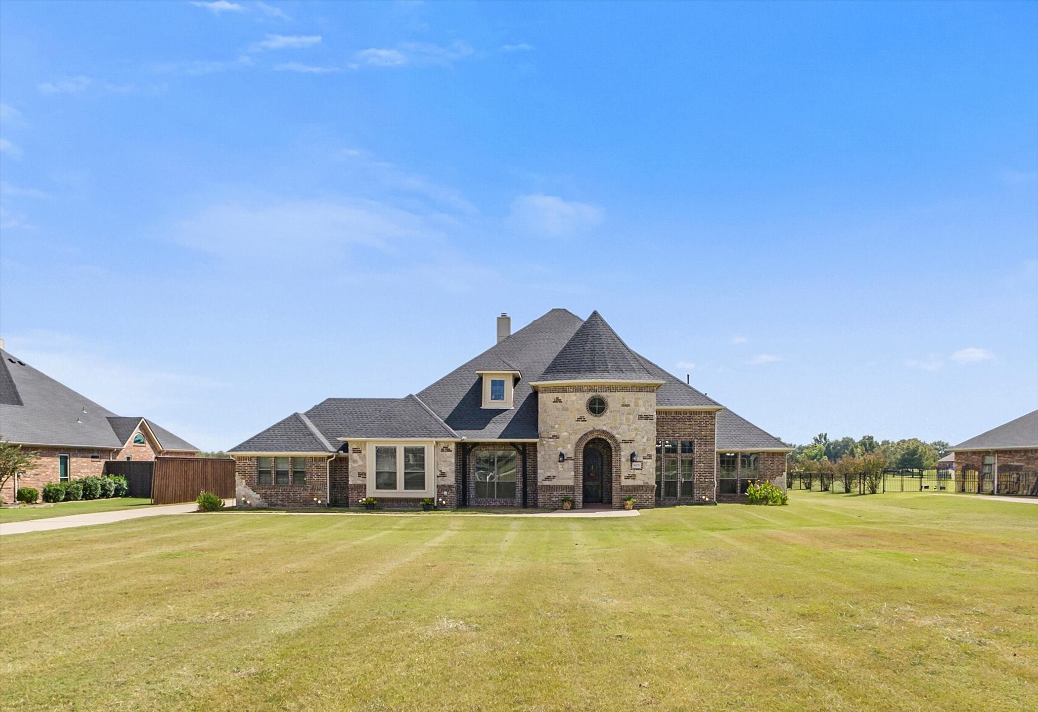 10270 County Road 213 Talty TX 75126