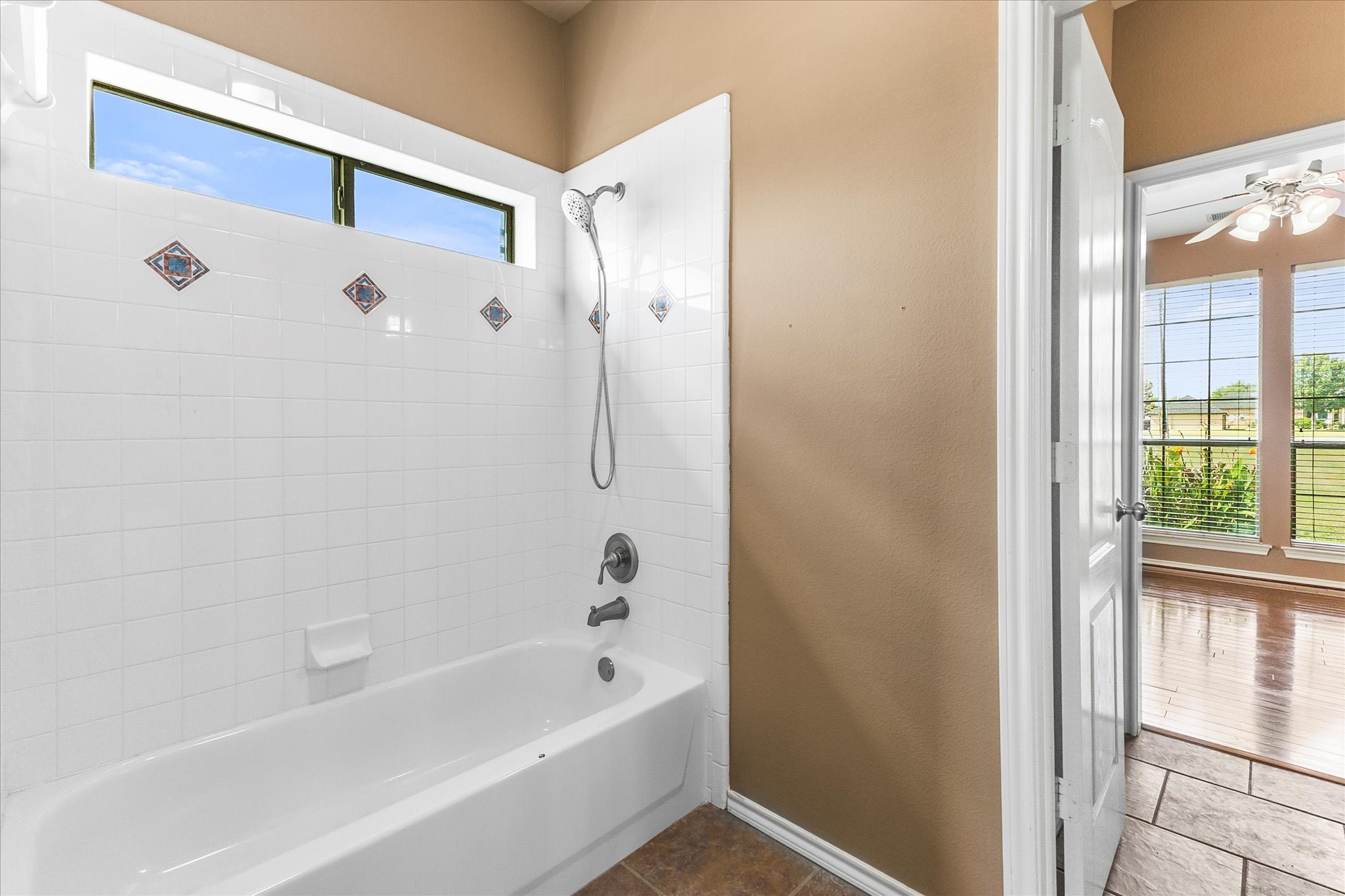 10270 County Road 213 Talty TX 75126