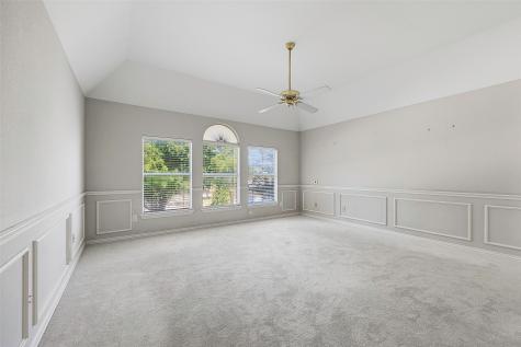 6713 Westbury Court Benbrook TX 76132