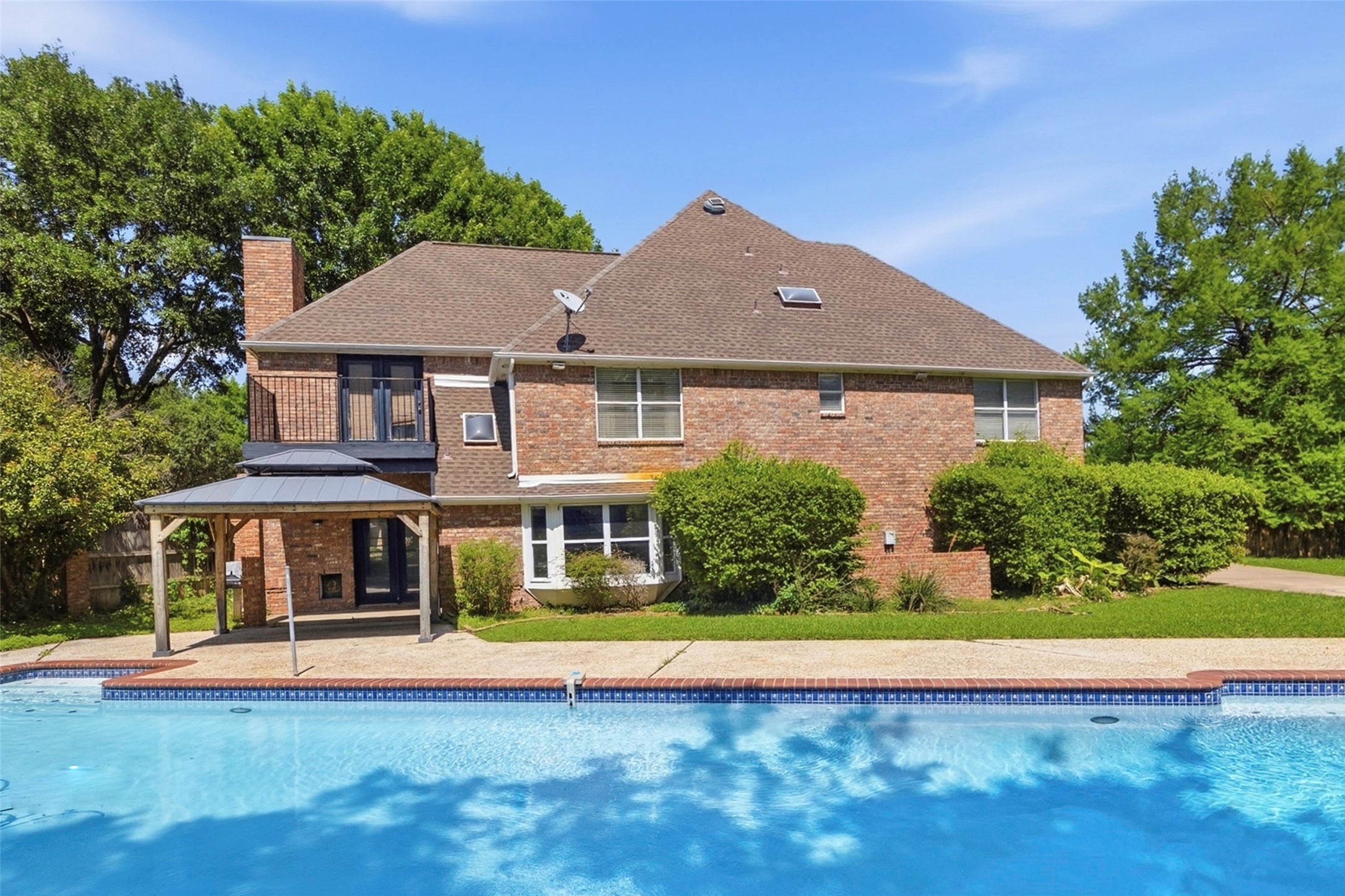 6713 Westbury Court Benbrook TX 76132