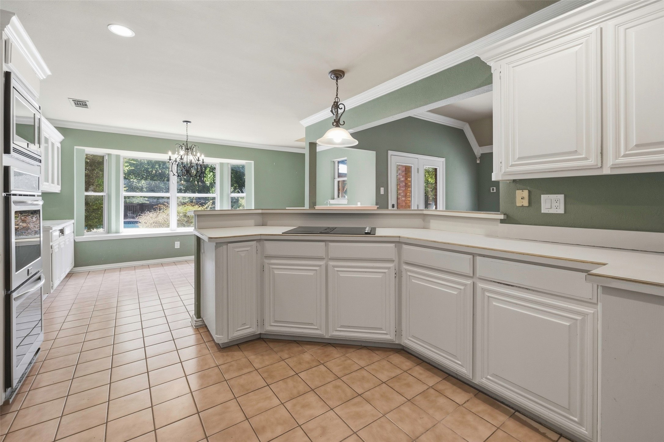6713 Westbury Court Benbrook TX 76132