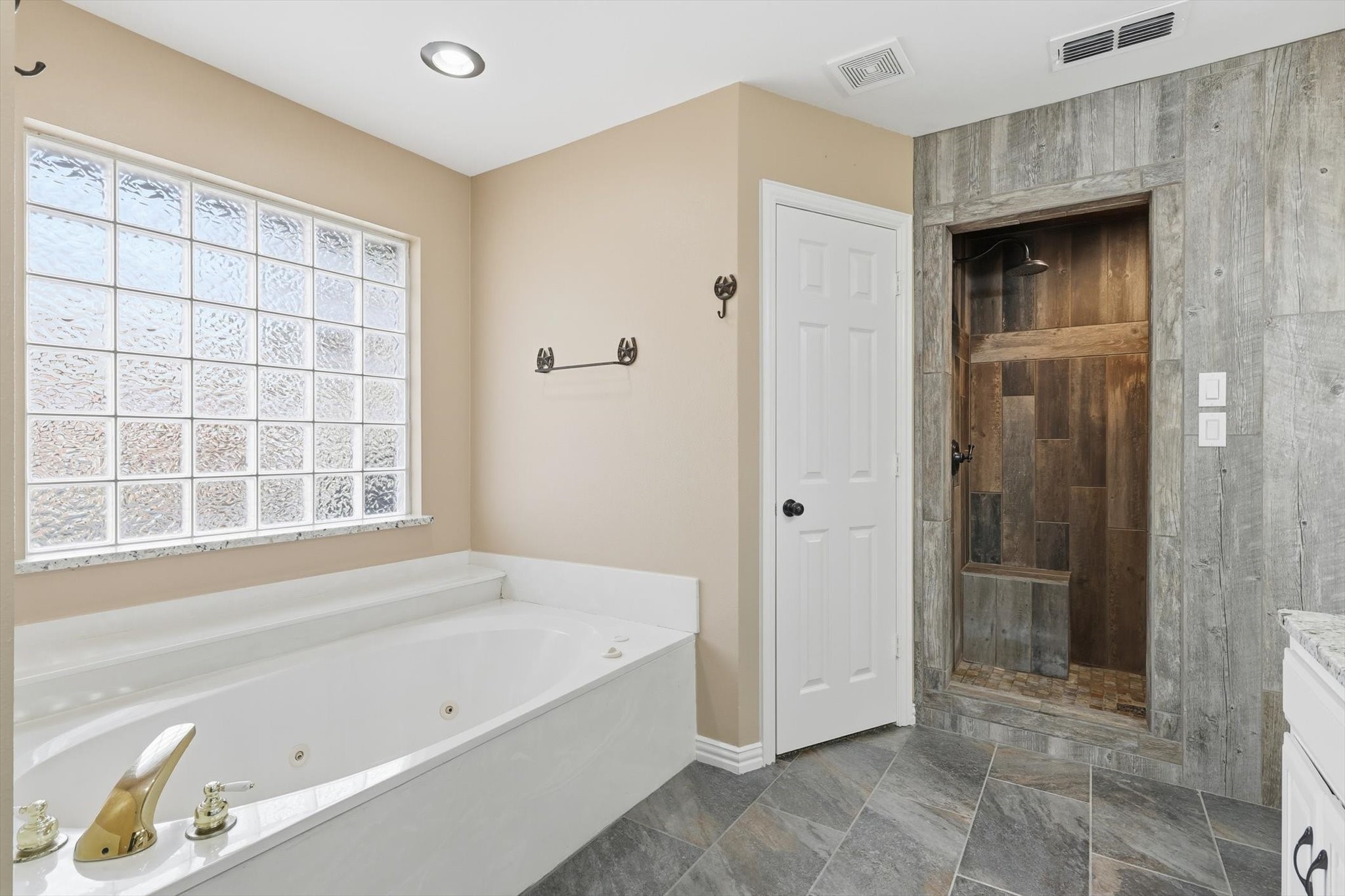2501 Caddo Trail Sanger TX 76266