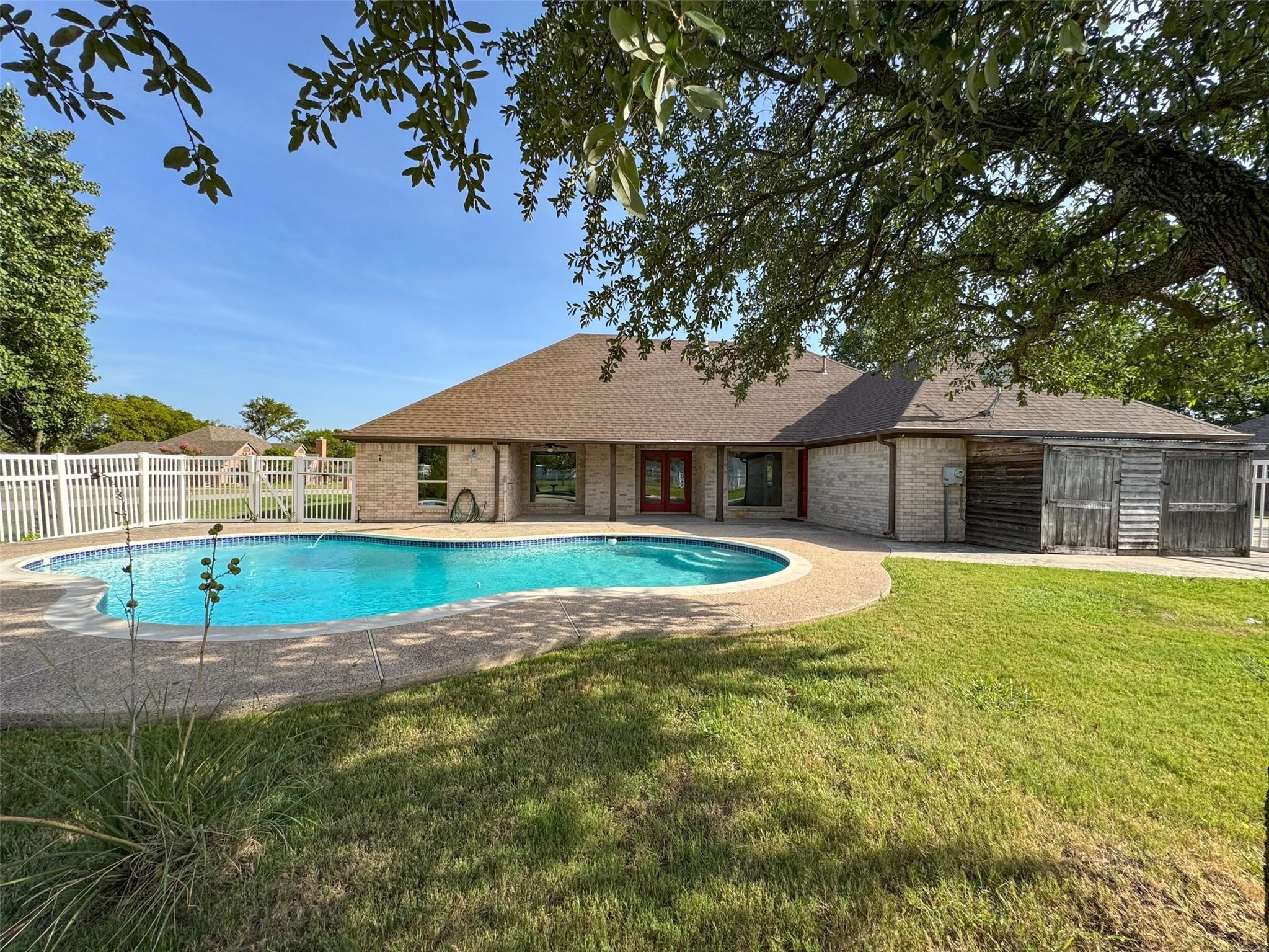 2501 Caddo Trail Sanger TX 76266