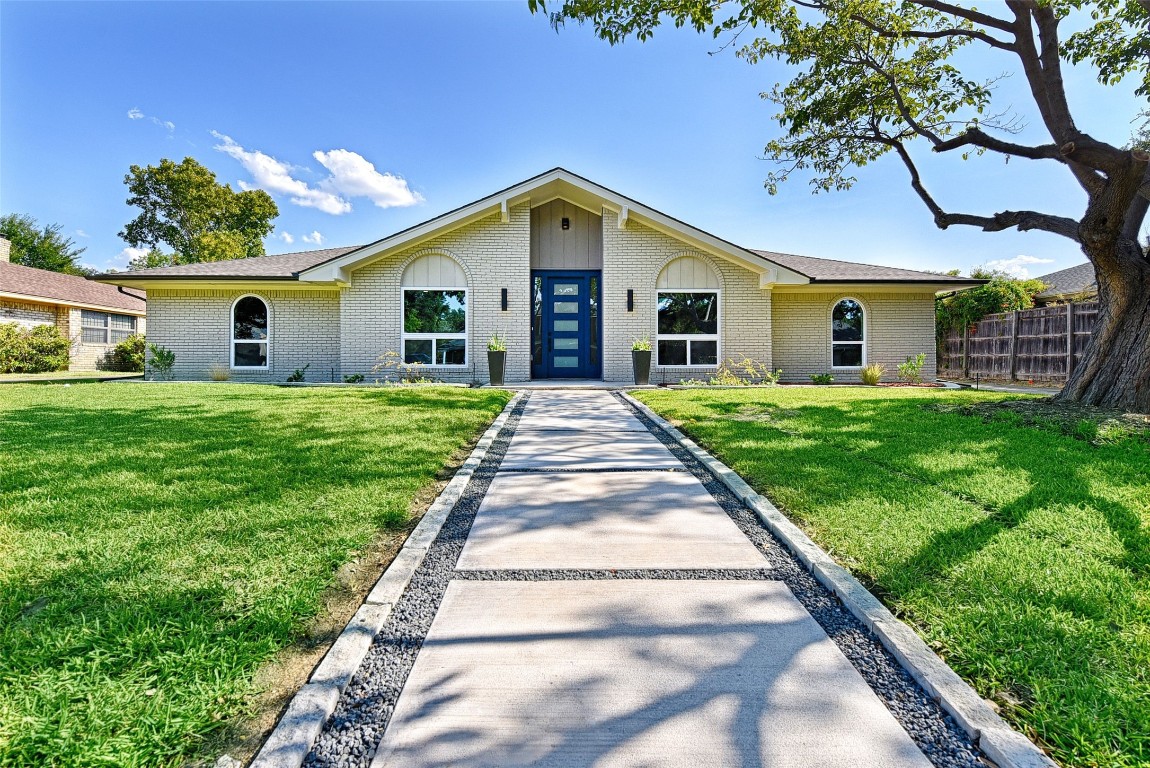 2712 S Surrey Drive Carrollton TX 75006