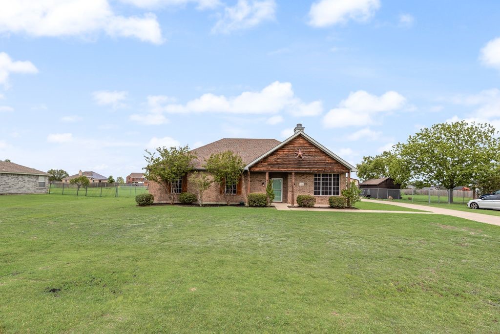 109 Haley Drive Fate TX 75189