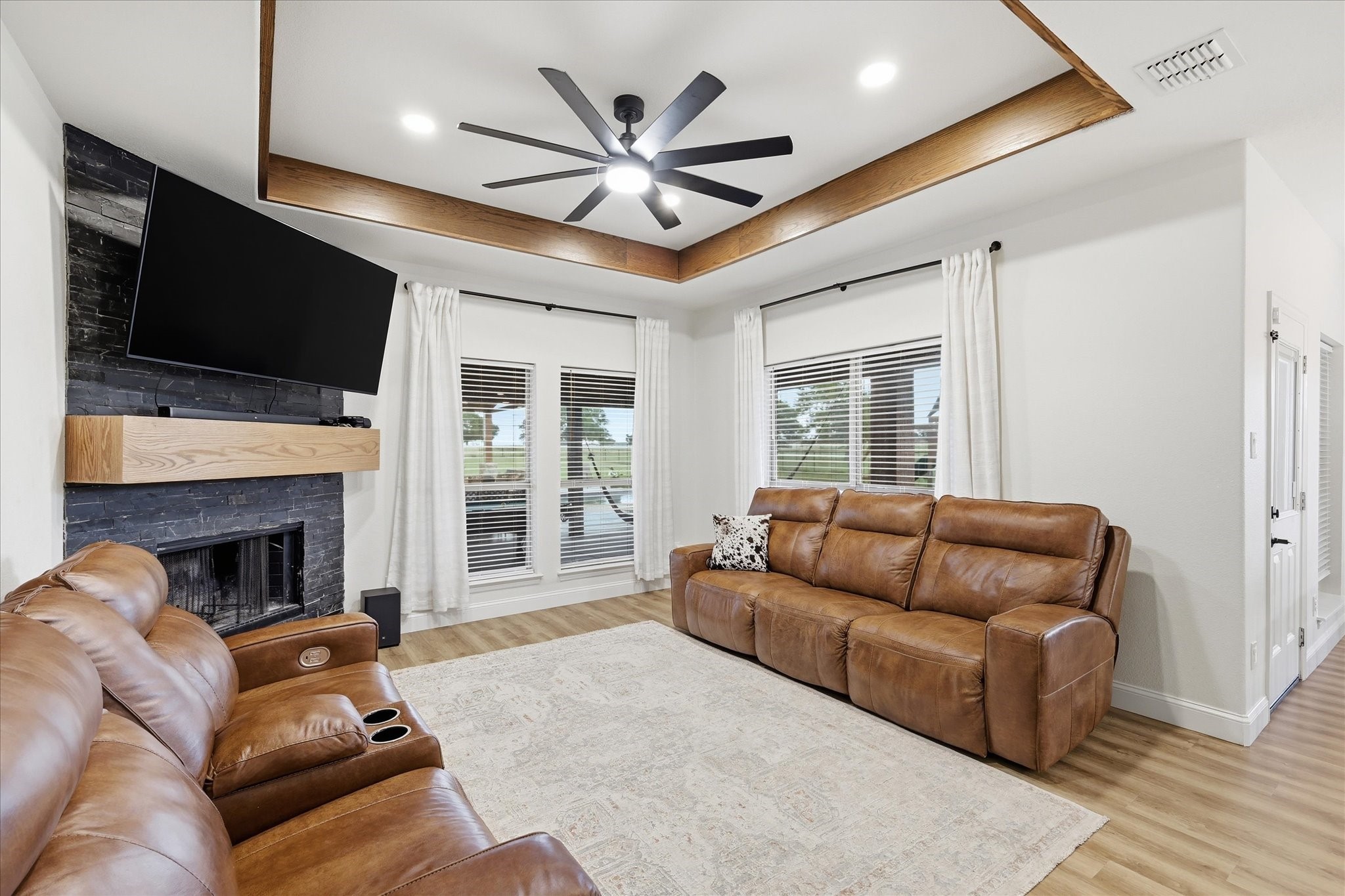 430 Ridgecrest Place Sanger TX 76266