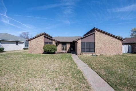 1221 Devonshire Lane Mesquite TX 75150