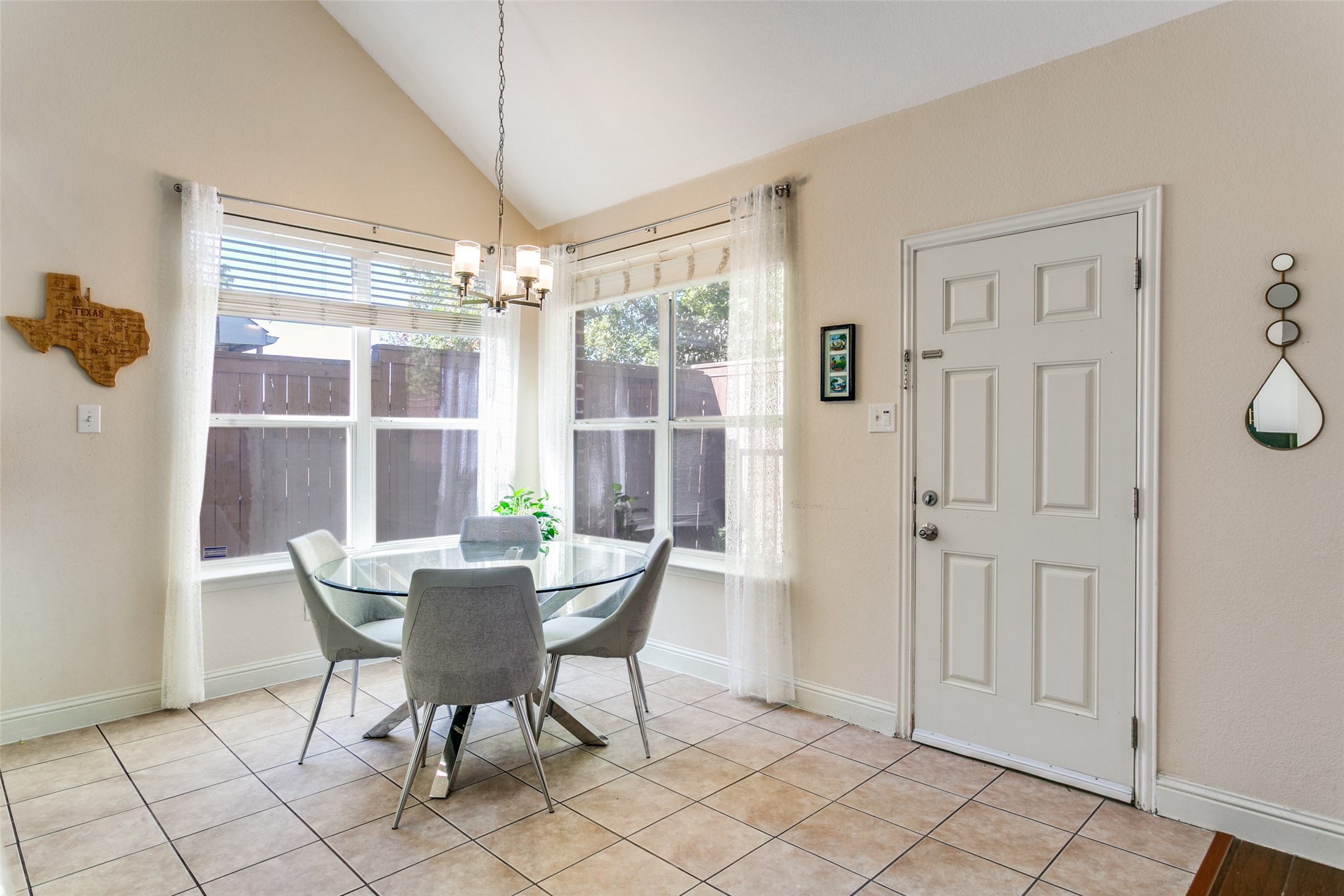 1201 Valley Vista Drive Irving TX 75063