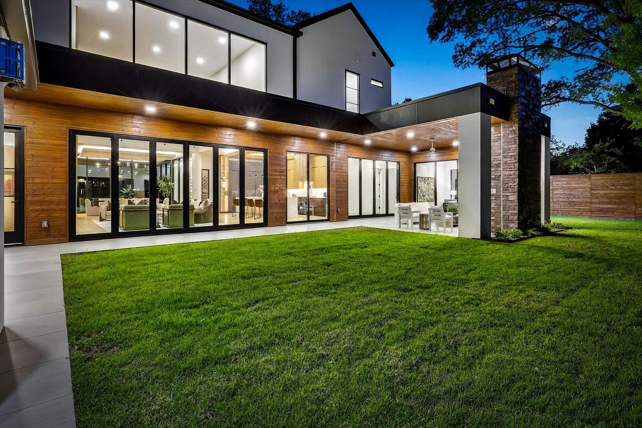 5723 Meletio Lane Dallas TX 75230