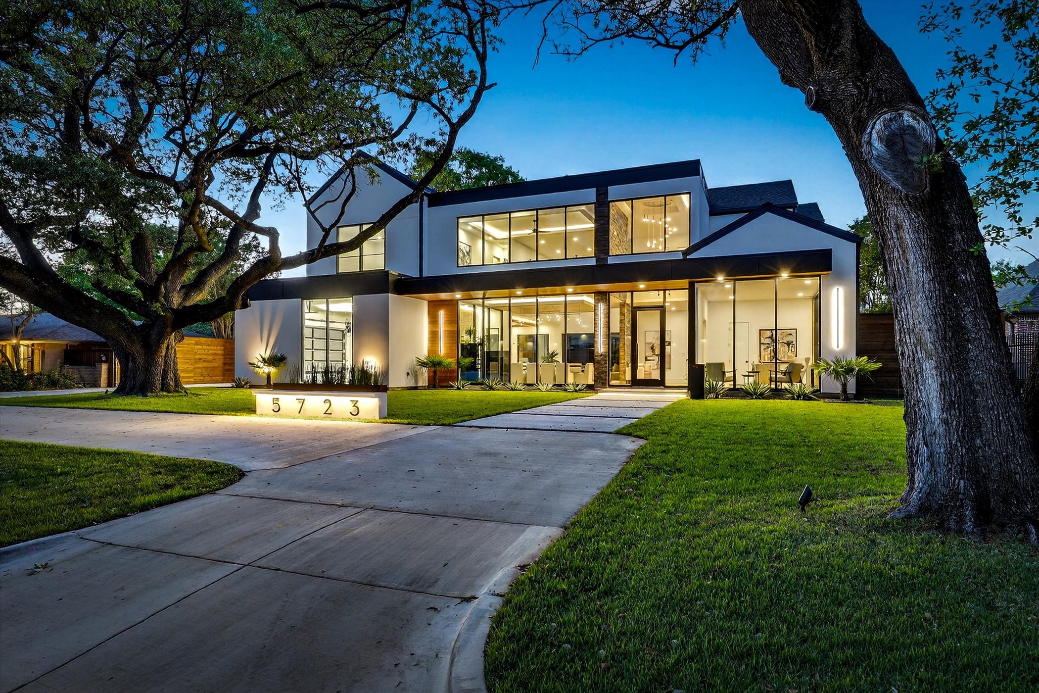 5723 Meletio Lane Dallas TX 75230