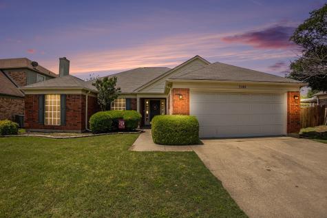 7105 Wooddale Drive Watauga TX 76148