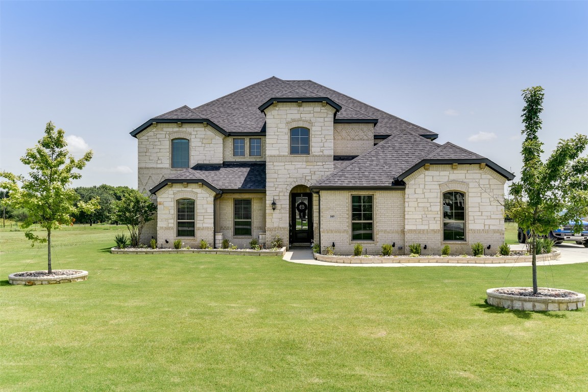 105 Sanders Drive Waxahachie TX 75165