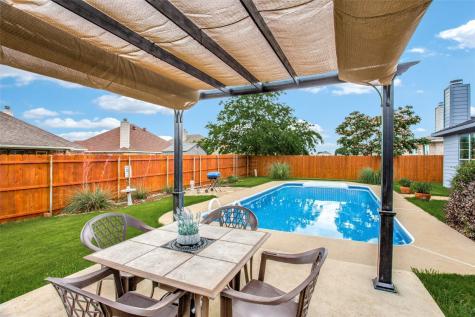 1044 Mckavett Drive Fort Worth TX 76140