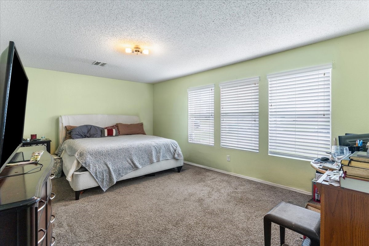 1298 Longleaf Drive Cedar Hill TX 75104