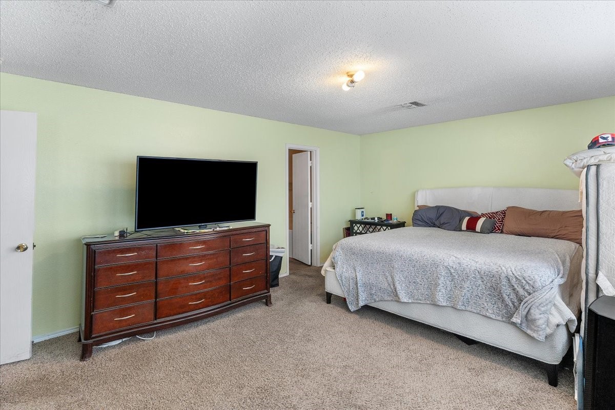 1298 Longleaf Drive Cedar Hill TX 75104