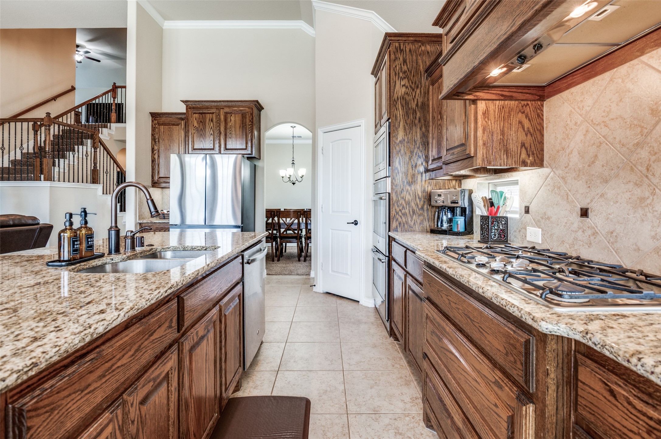 412 Dominion Drive Euless TX 76039