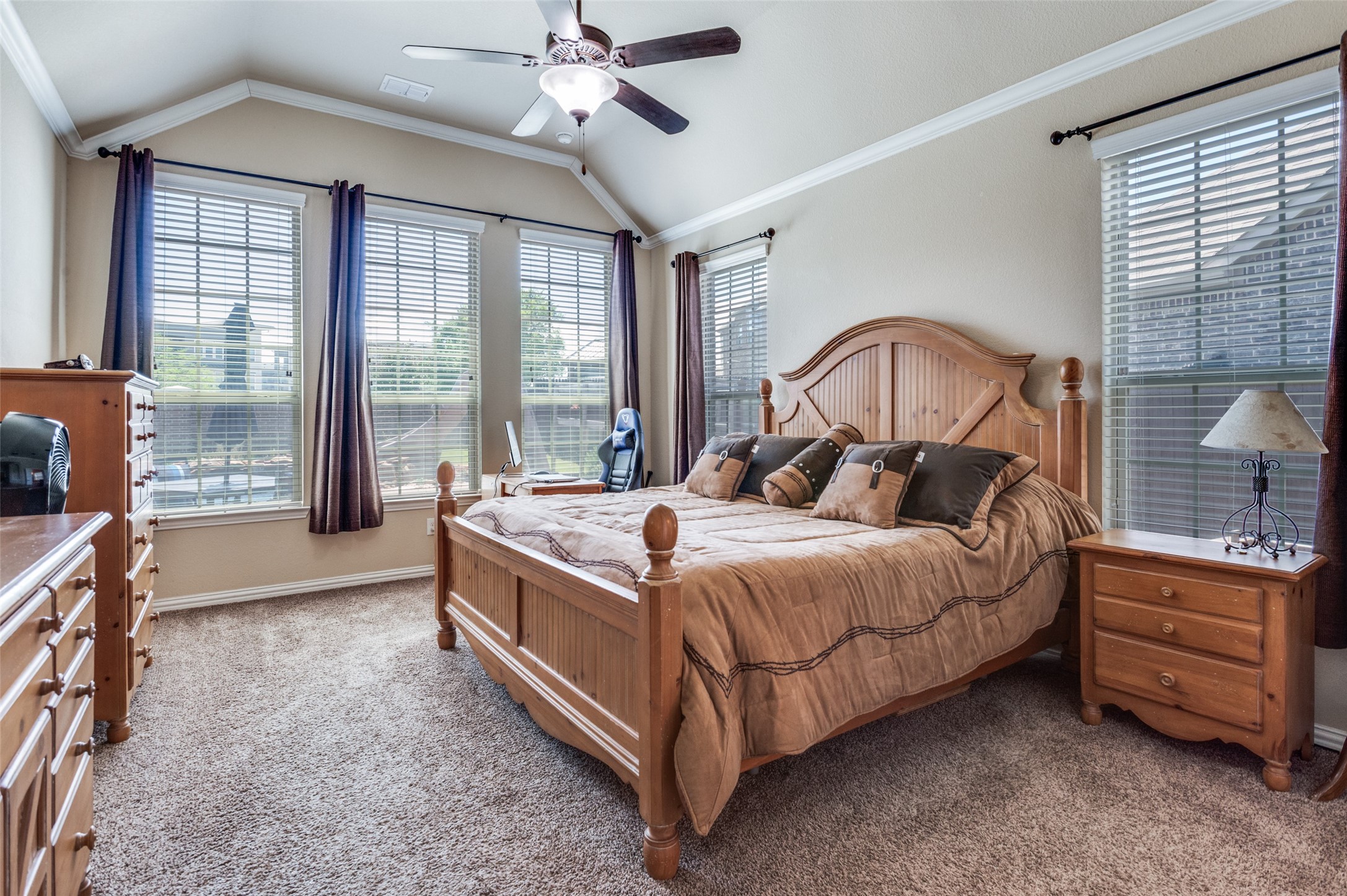 412 Dominion Drive Euless TX 76039