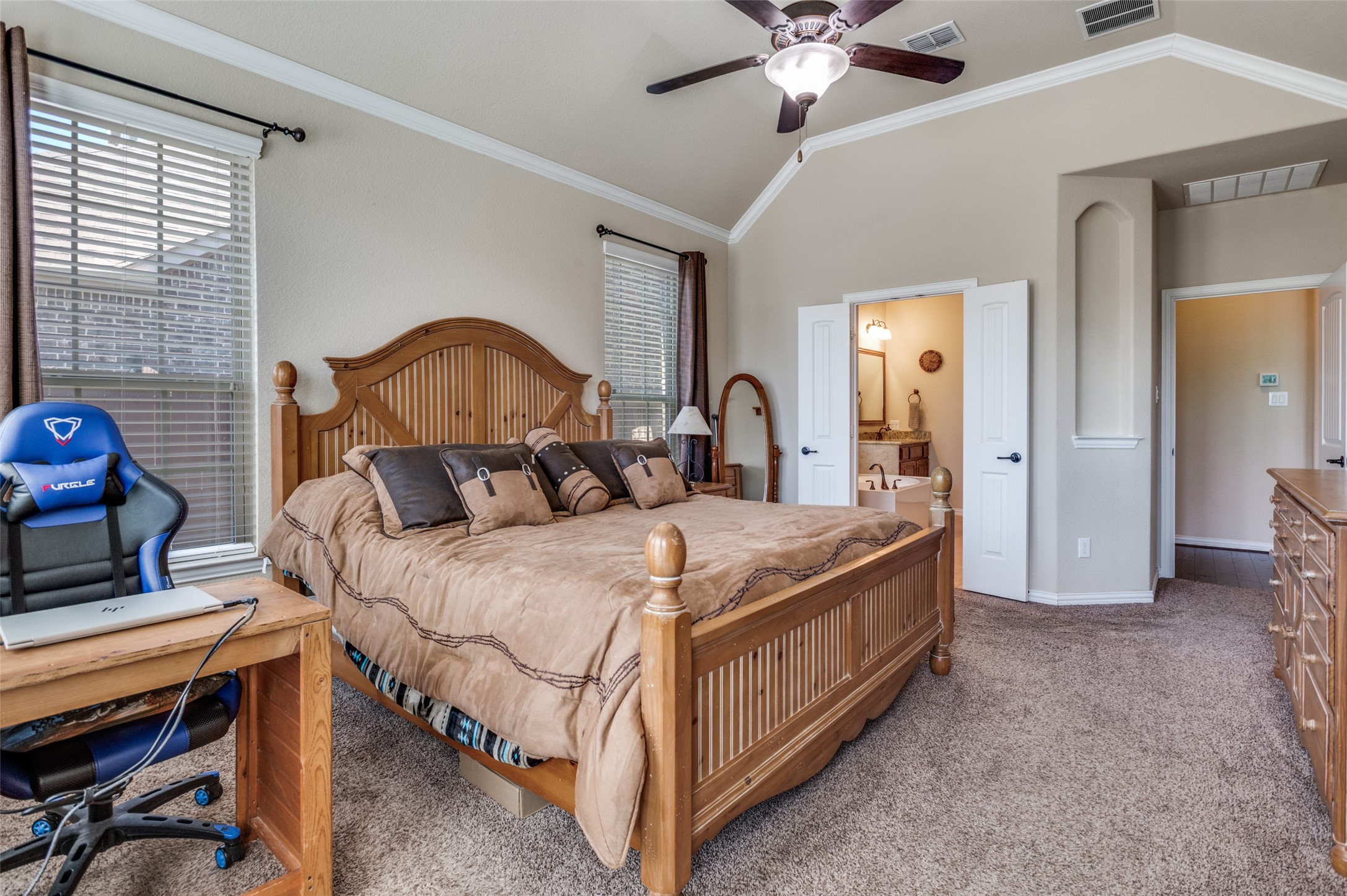 412 Dominion Drive Euless TX 76039