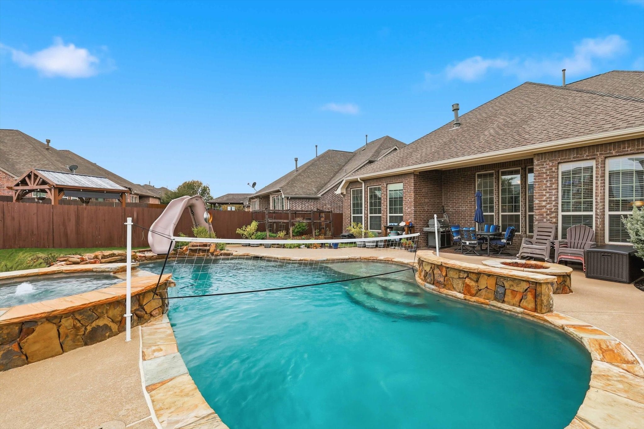 412 Dominion Drive Euless TX 76039