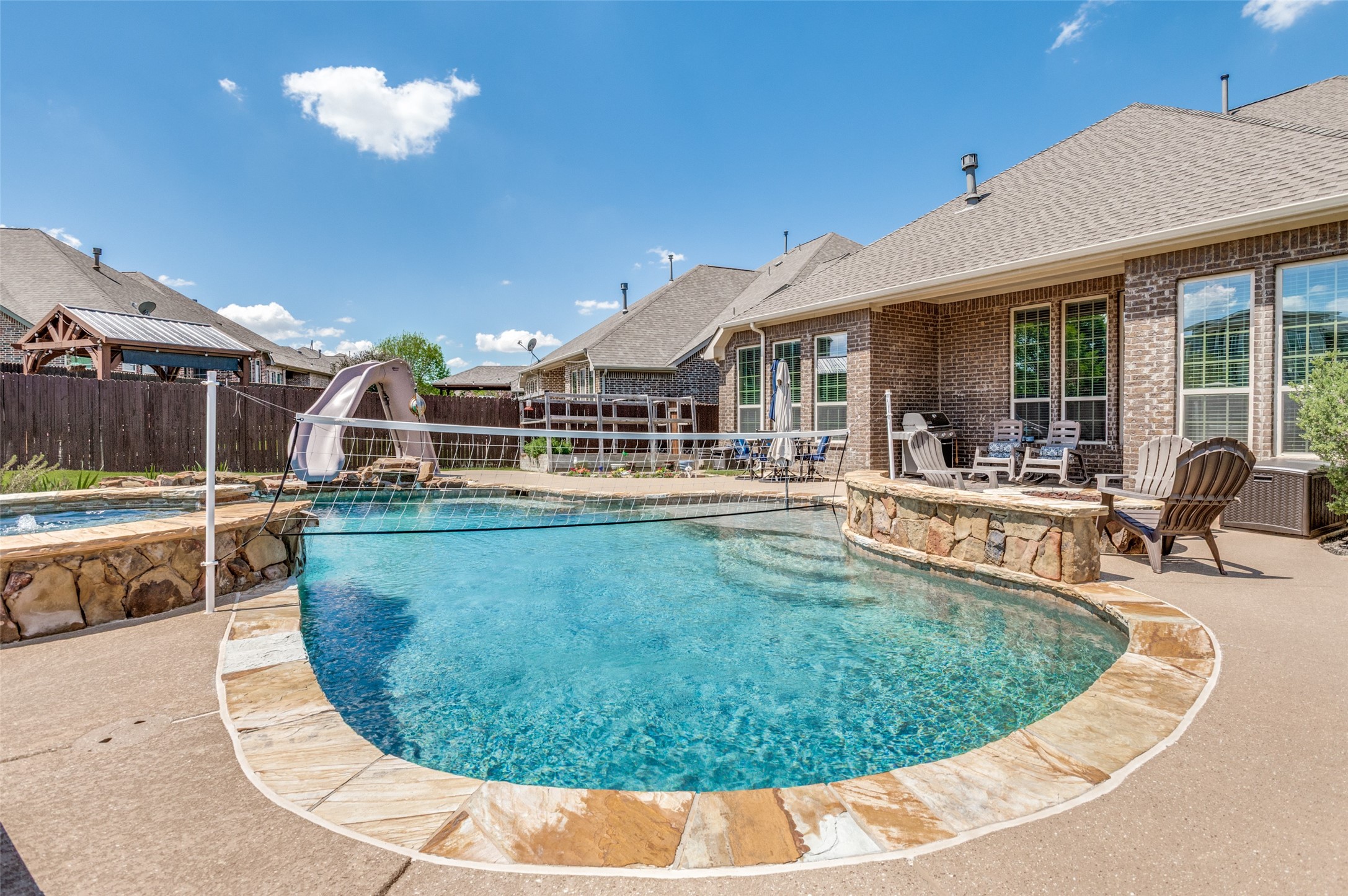 412 Dominion Drive Euless TX 76039