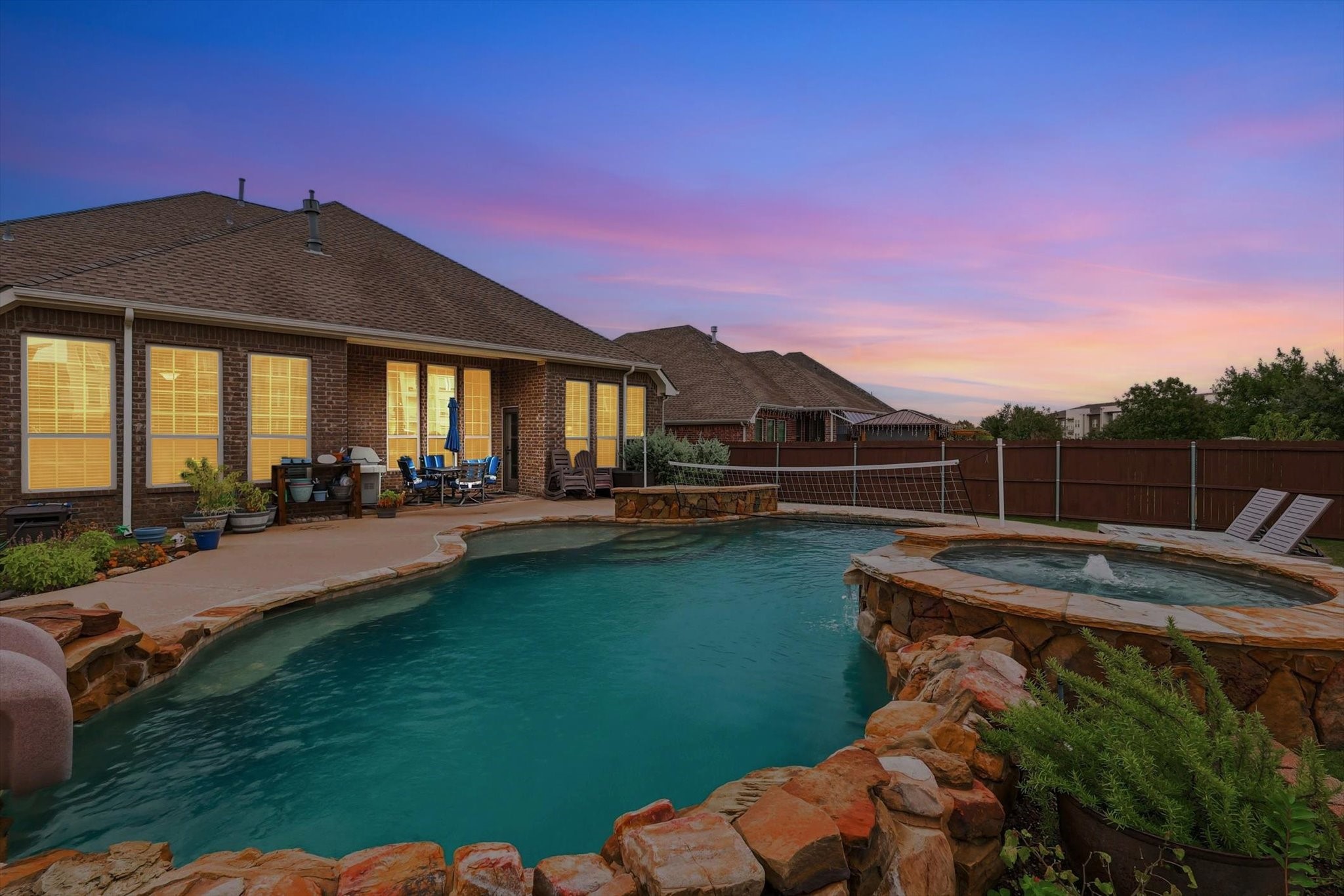 412 Dominion Drive Euless TX 76039