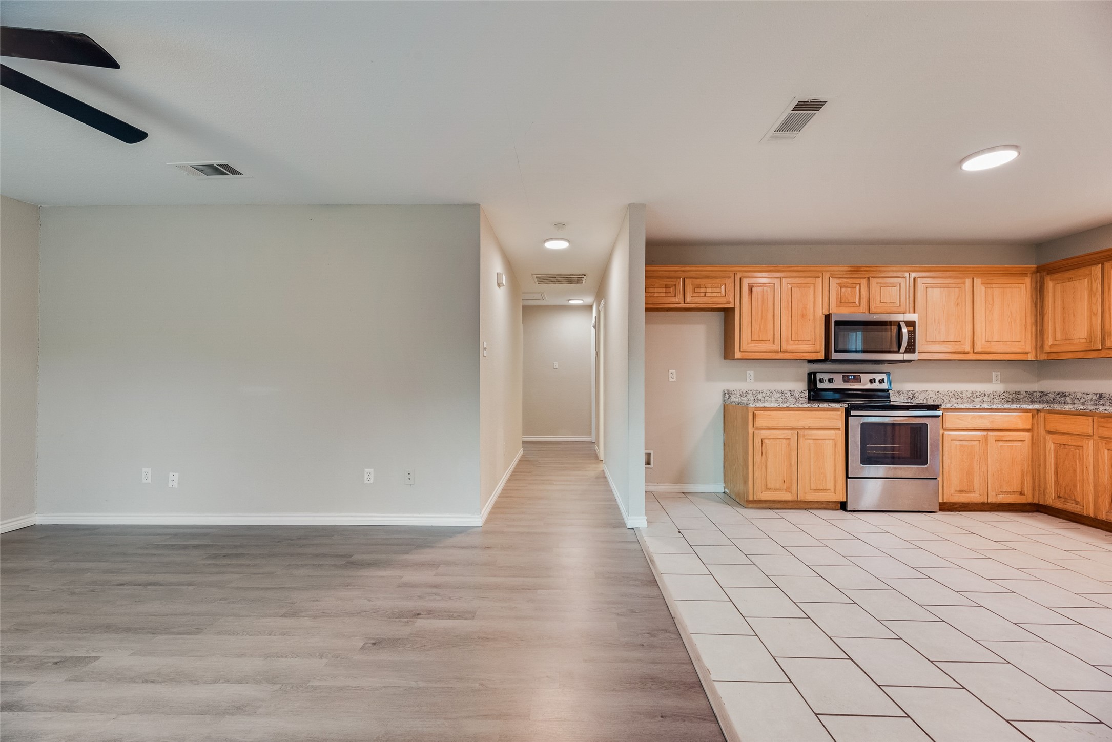 607 Franklin Avenue Pottsboro TX 75076