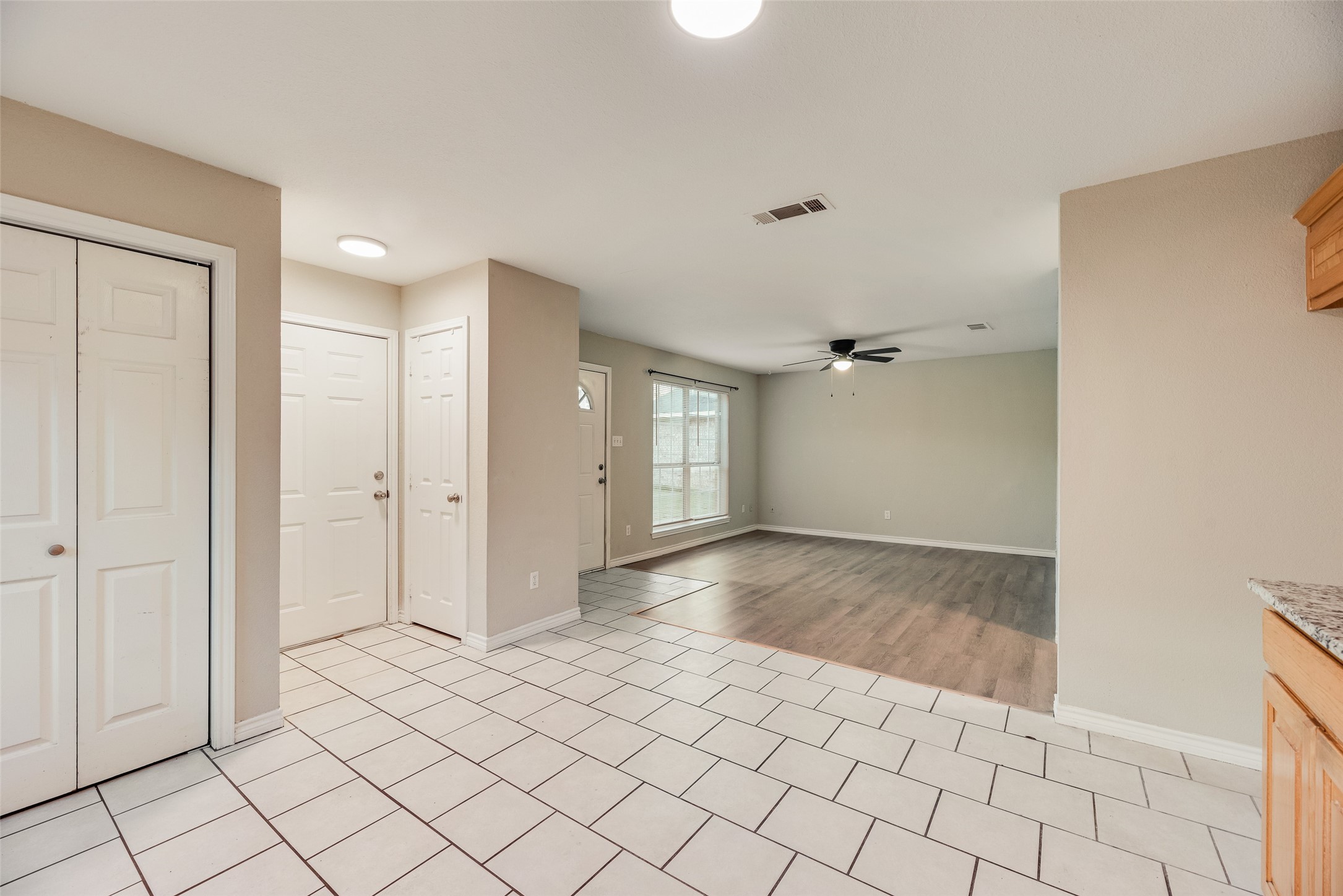 607 Franklin Avenue Pottsboro TX 75076