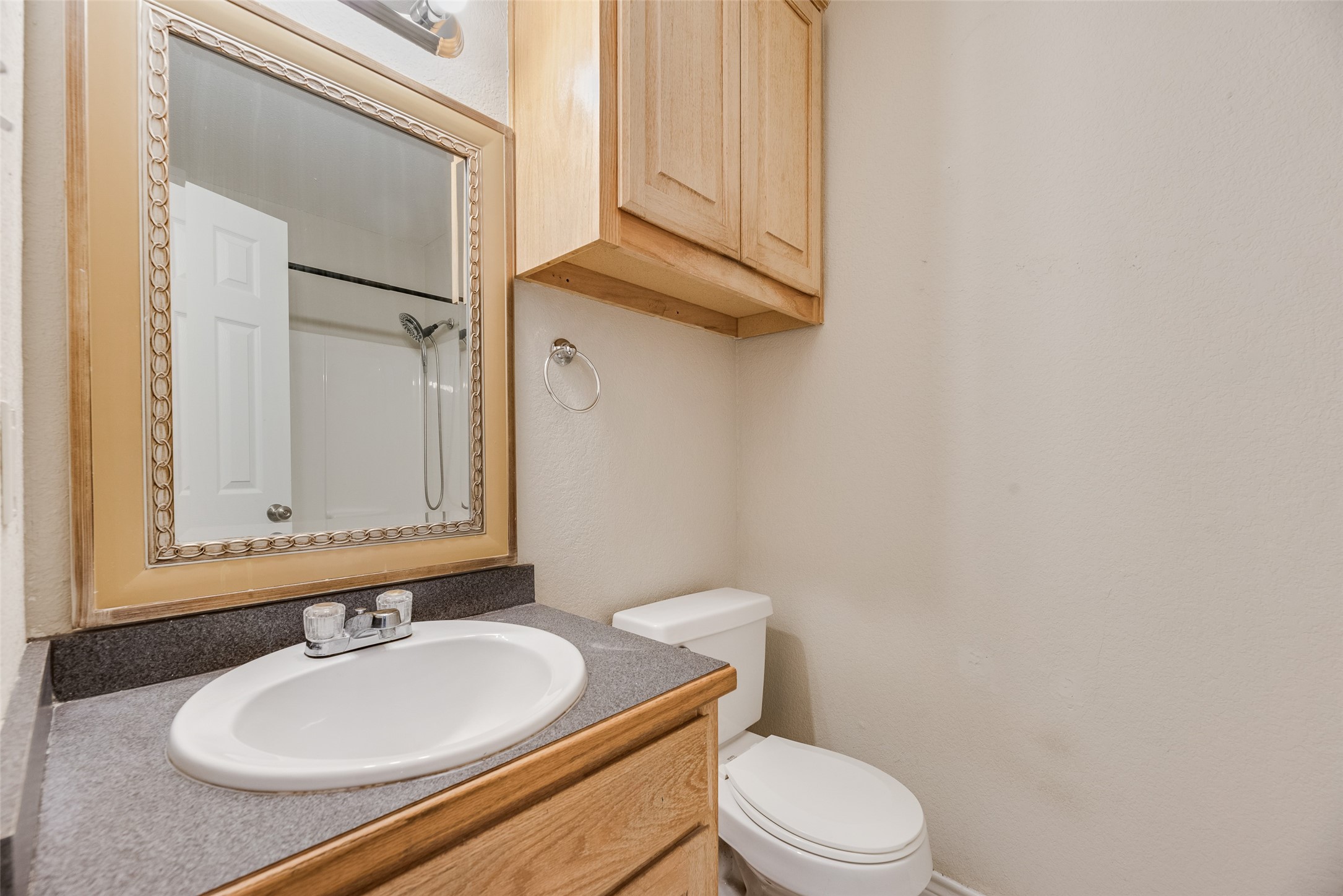 607 Franklin Avenue Pottsboro TX 75076