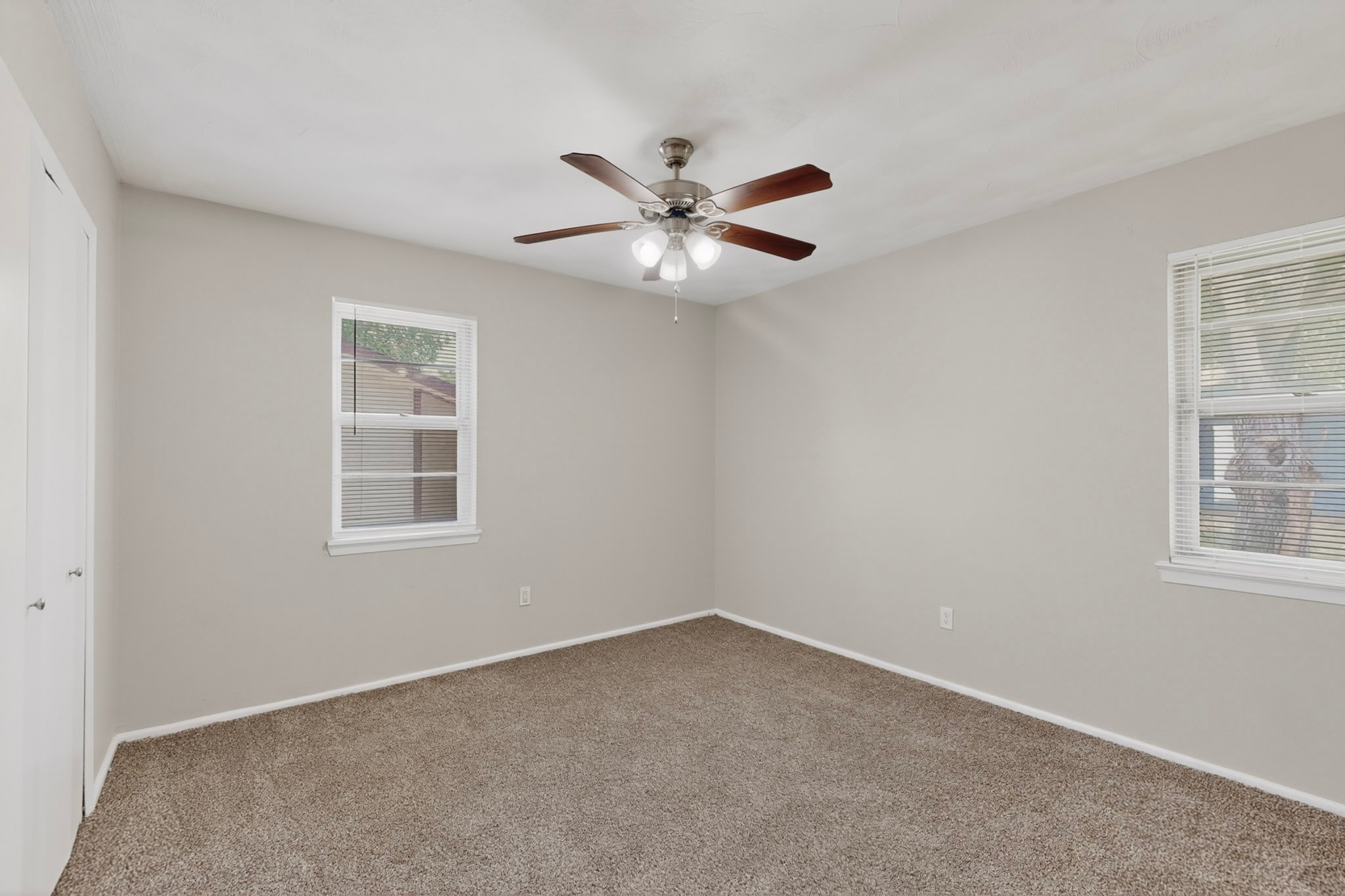 2718 Wesleyan Drive Irving TX 75062
