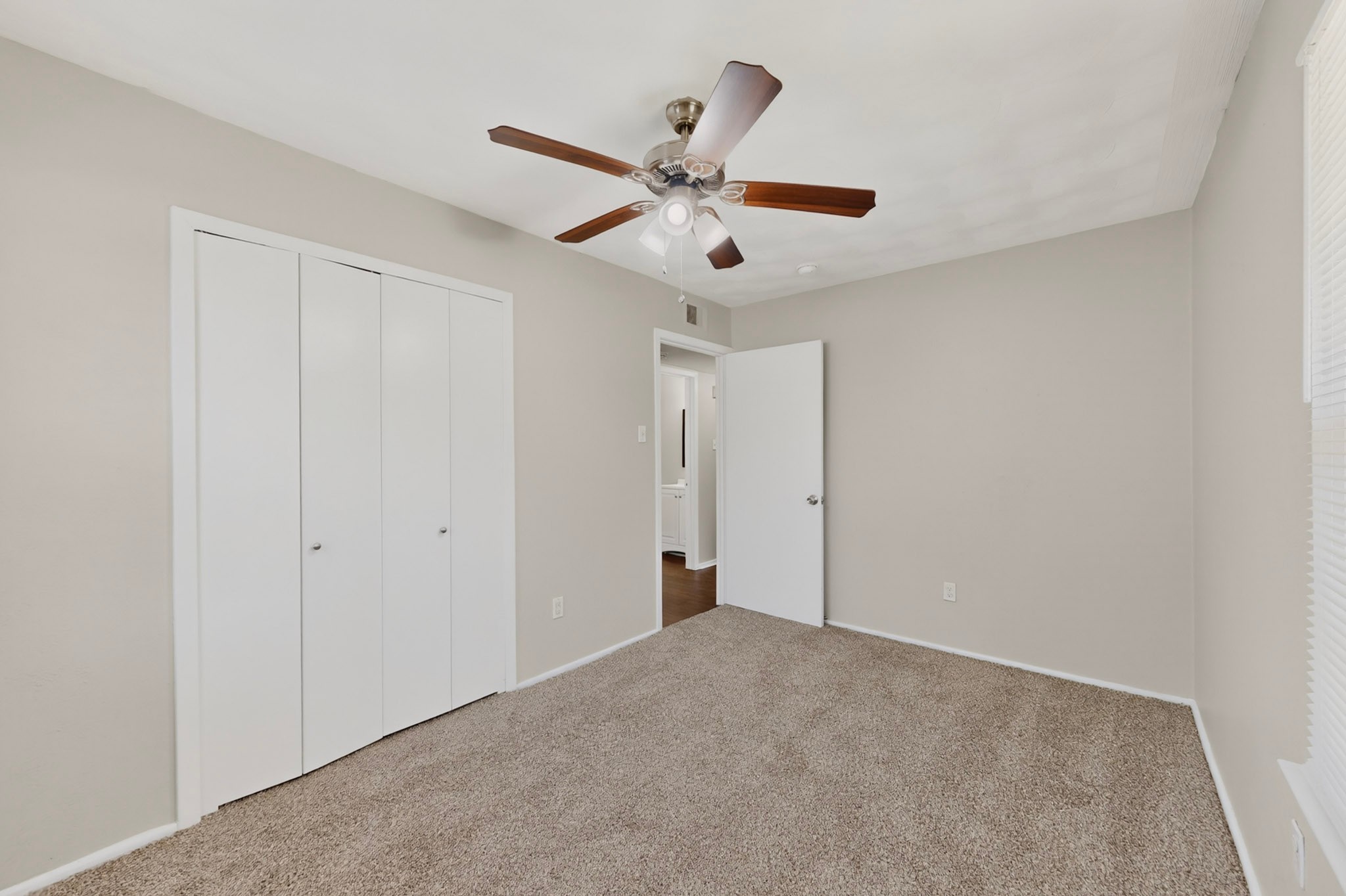 2718 Wesleyan Drive Irving TX 75062