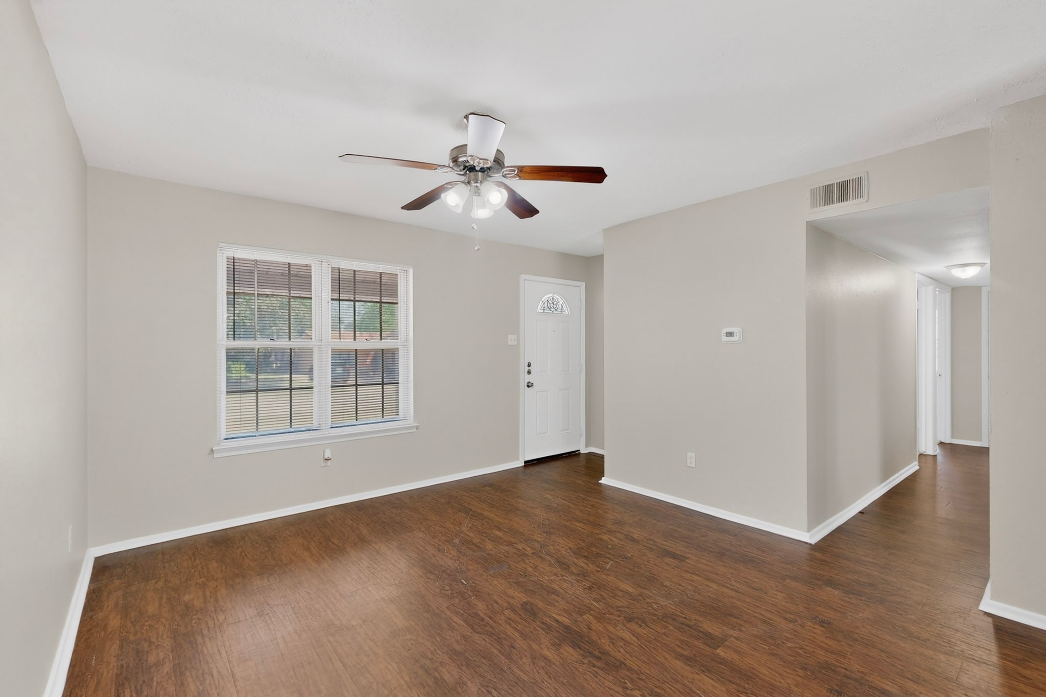 2718 Wesleyan Drive Irving TX 75062