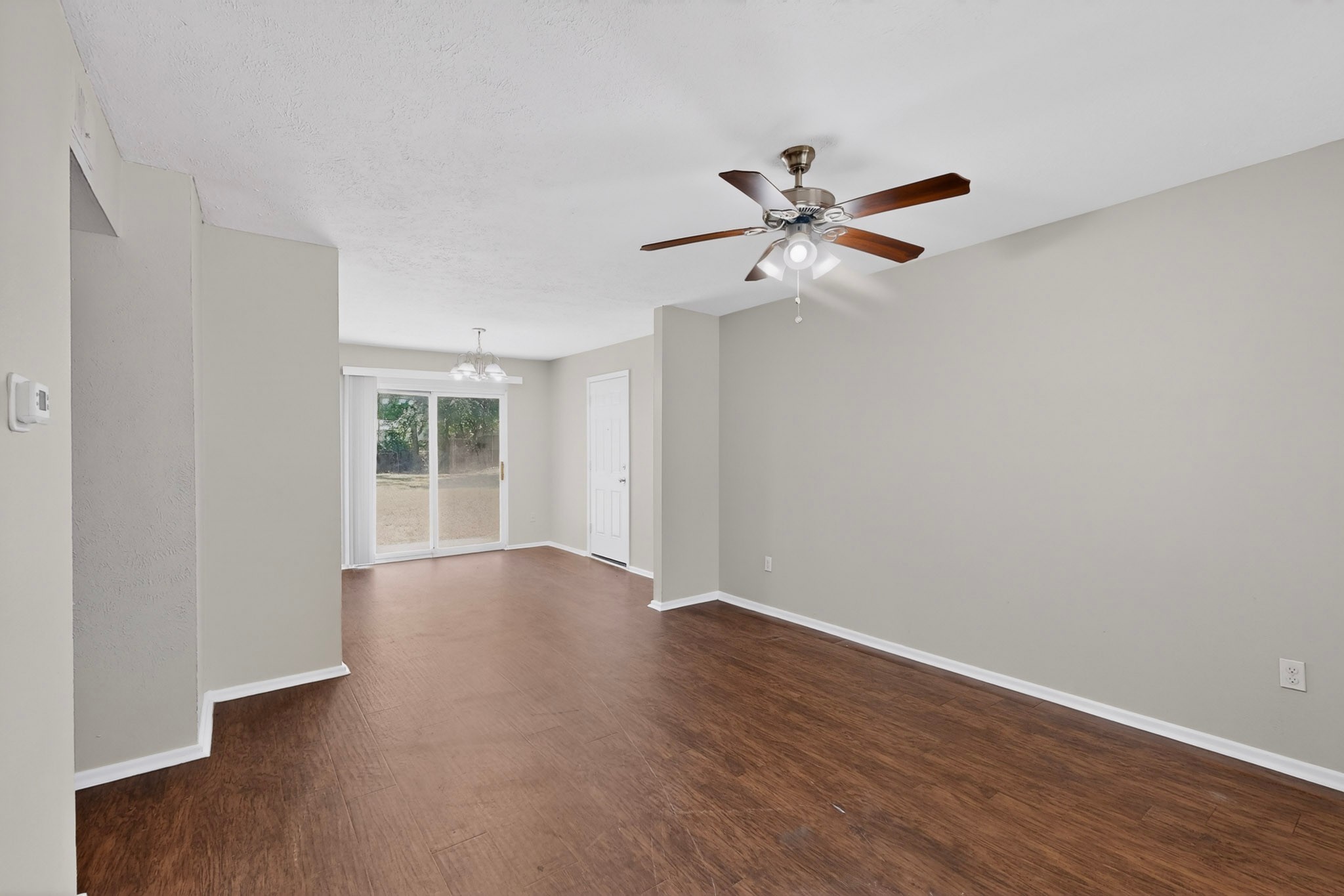 2718 Wesleyan Drive Irving TX 75062