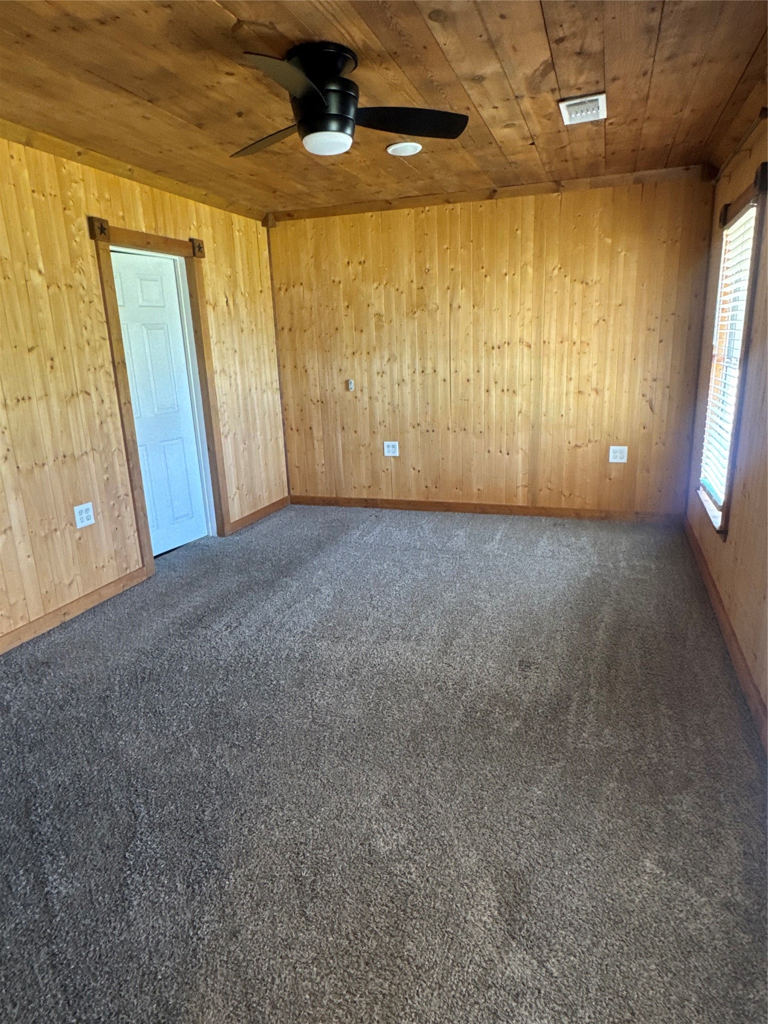 429 E Hanna Street Denison TX 75021