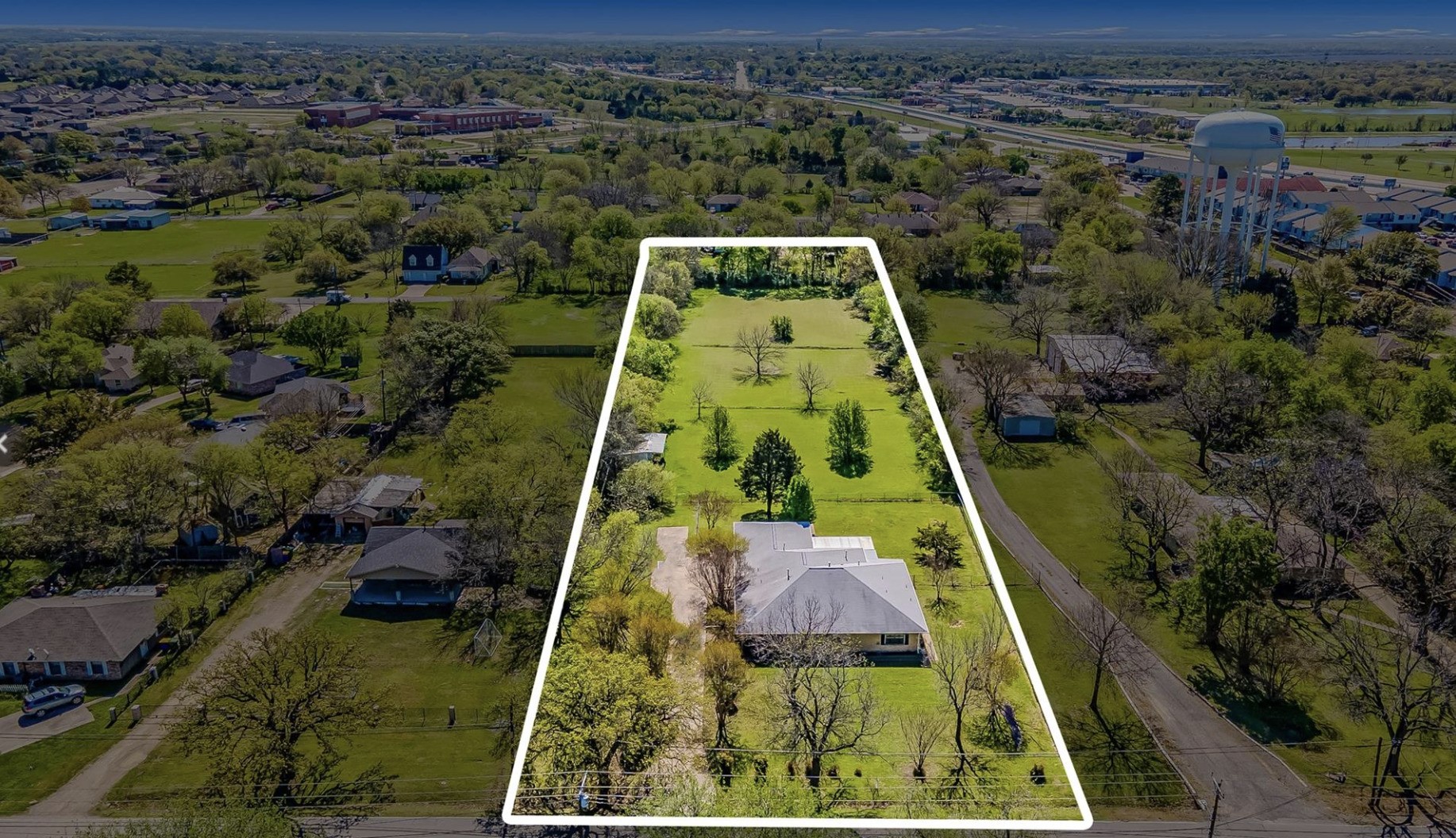 402 E Simonds Road Seagoville TX 75159